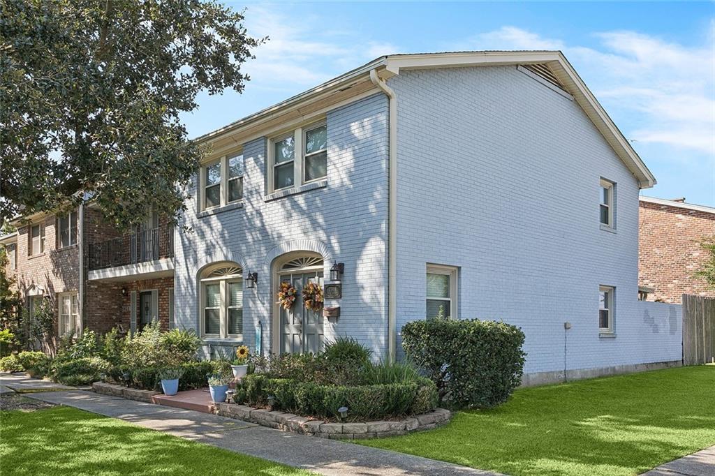 listing main picture