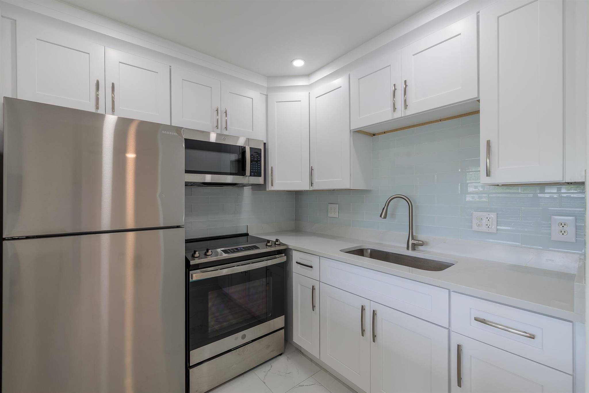 Homes for sale in Stuart, FL | 2929 Se Ocean Boulevard #123-2, Stuart, FL 34996 | MLS# R11129205