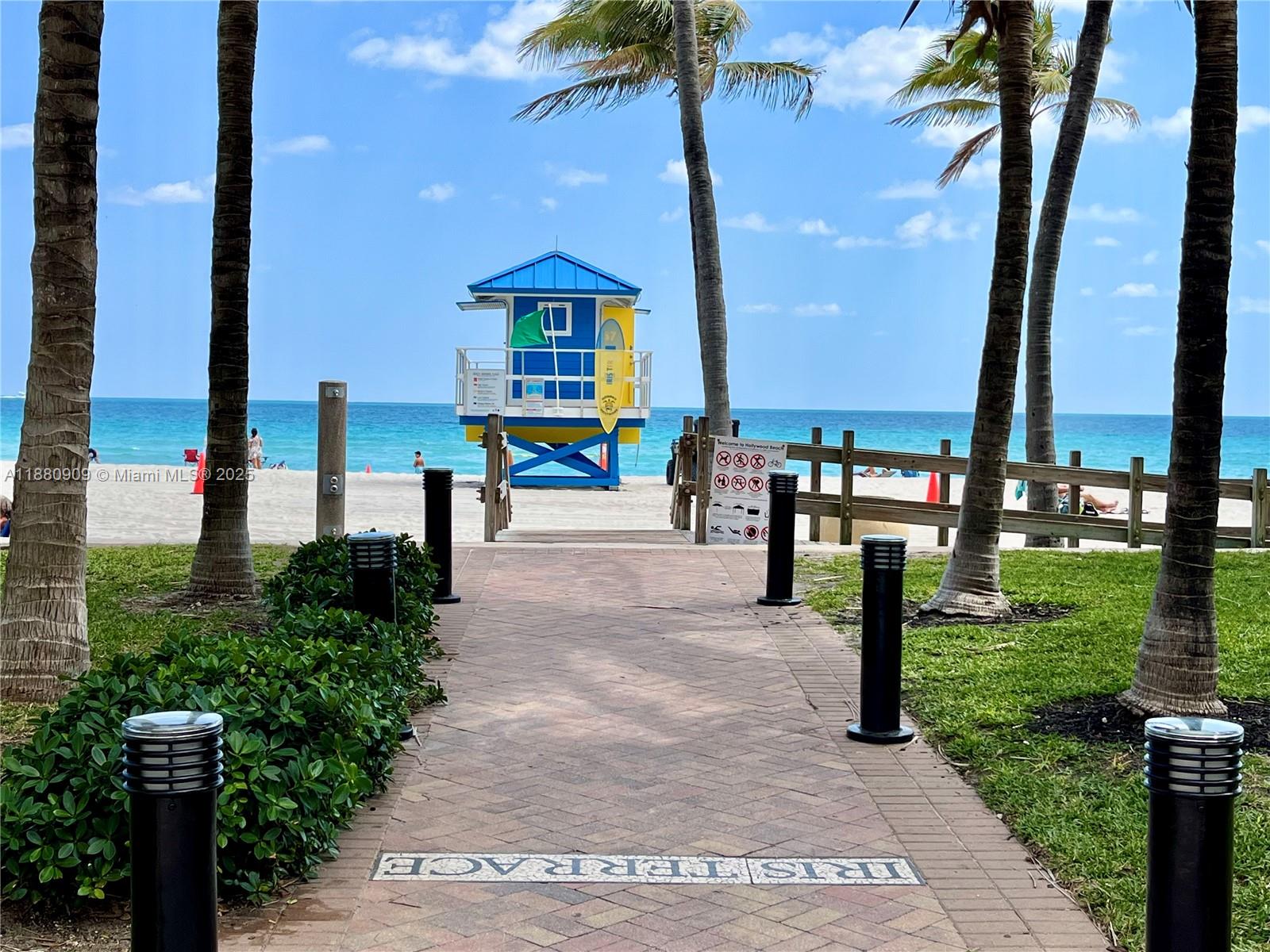 Waterway @ Hollywood Beach