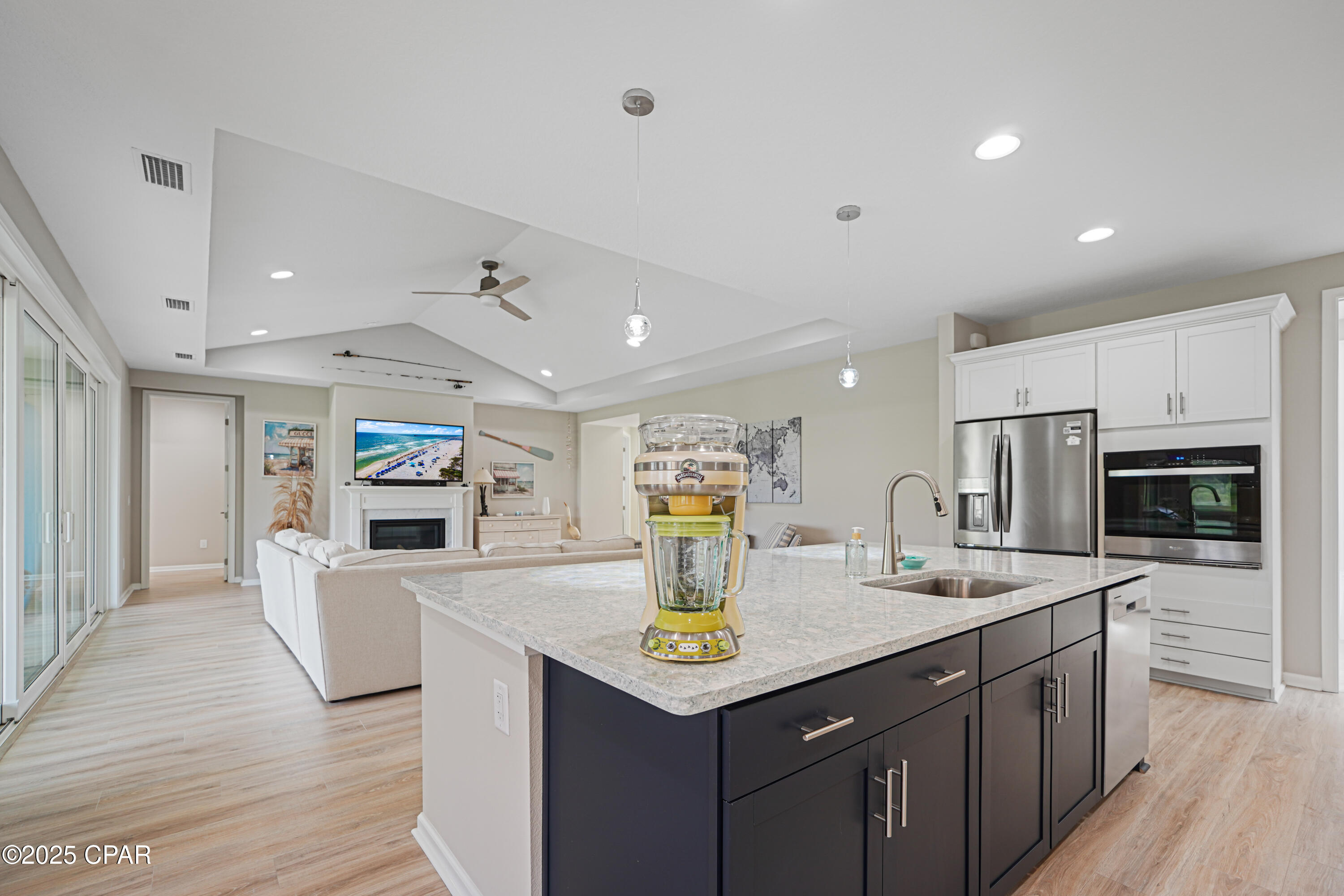 Image 7 For 9431 Paradise Drive