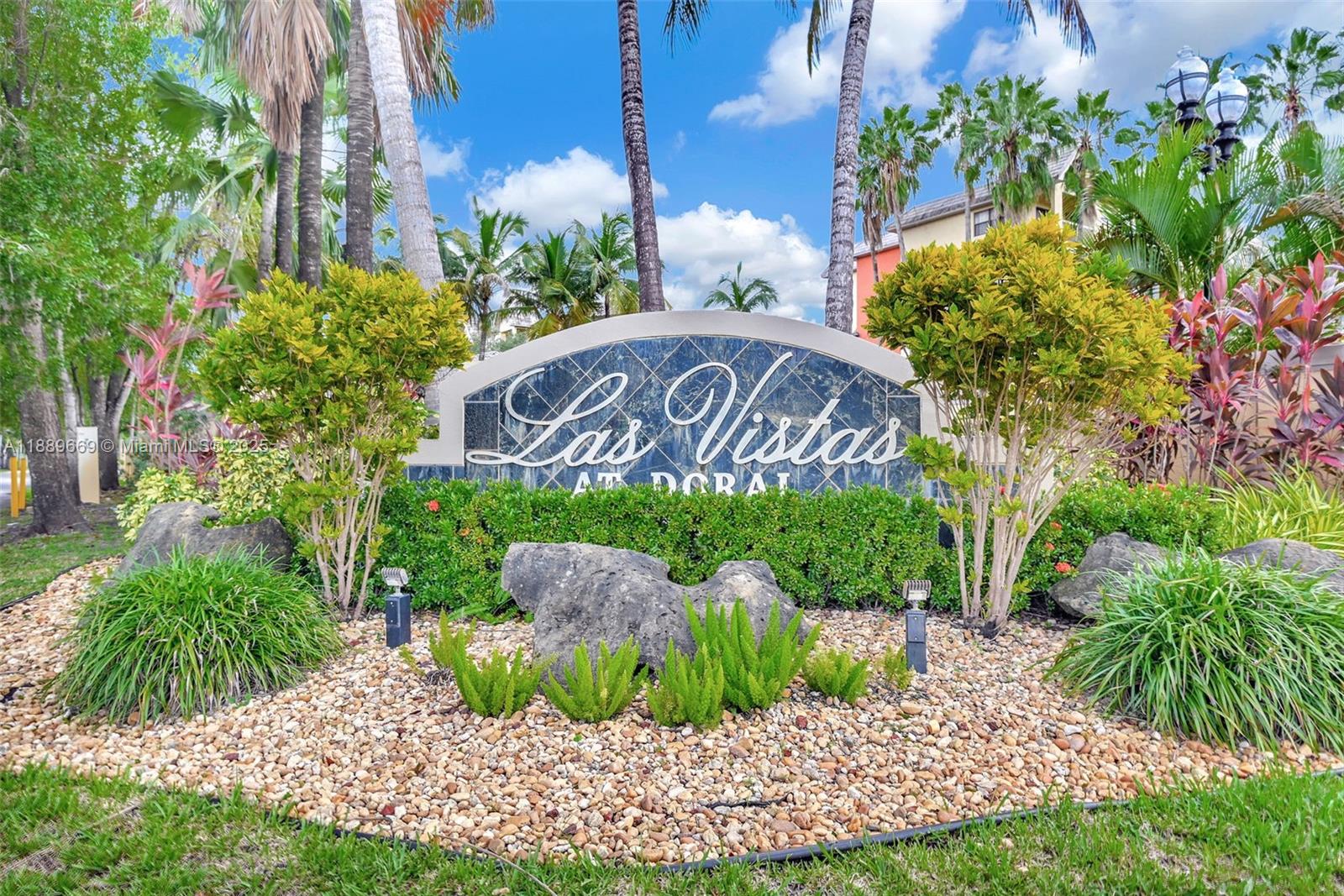 Las Vistas At Doral Condo