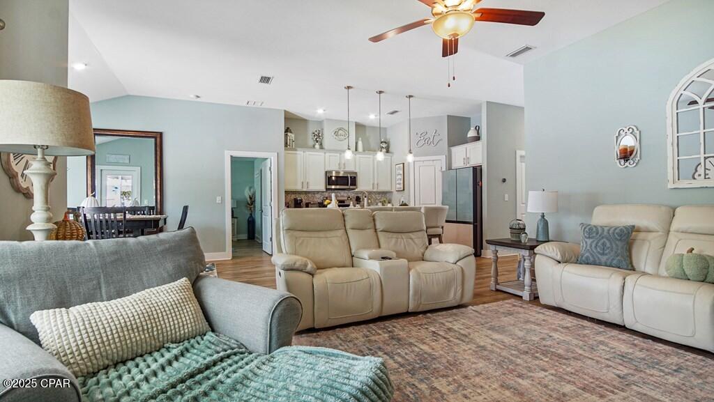 Image 16 For 3095 Long Avenue