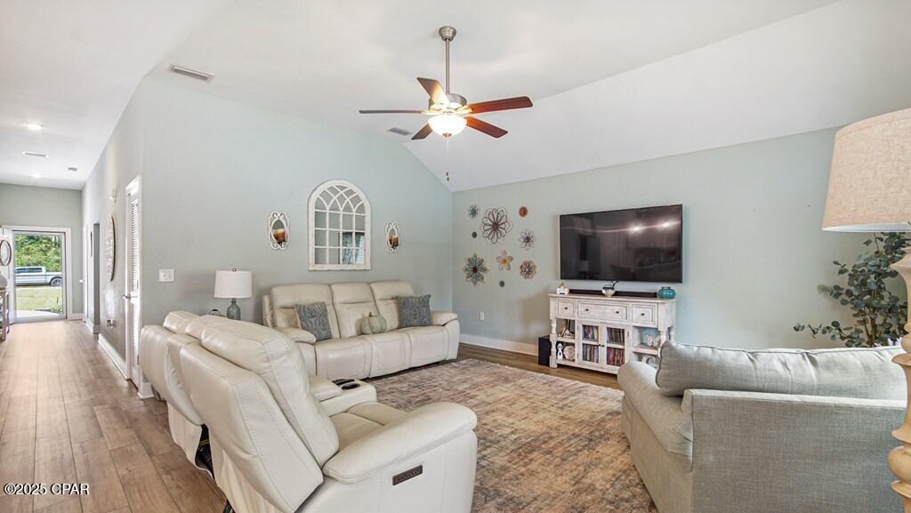 Image 20 For 3095 Long Avenue