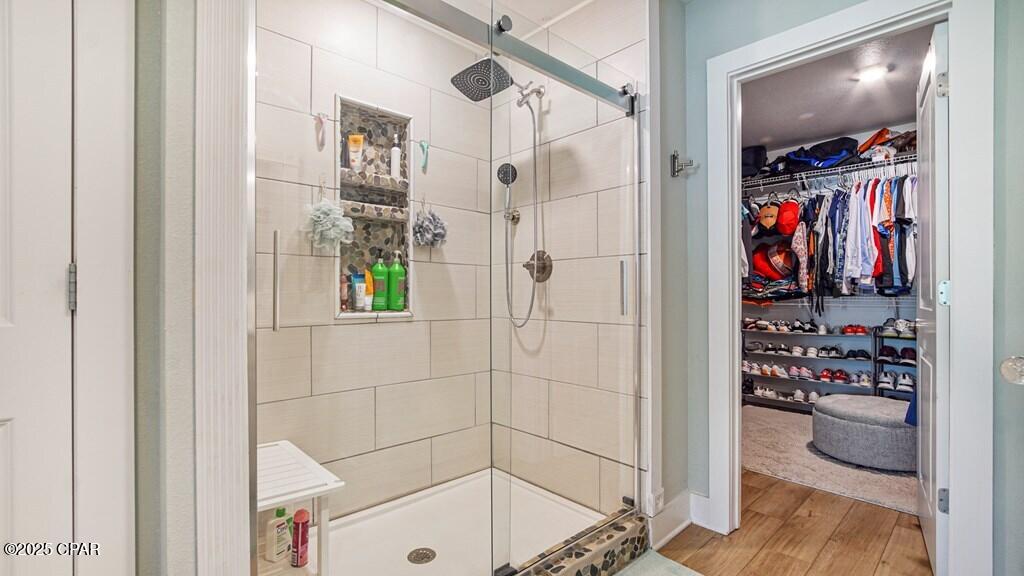 Image 35 For 3095 Long Avenue