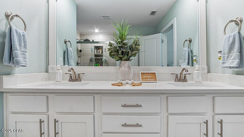 Image 40 For 3095 Long Avenue