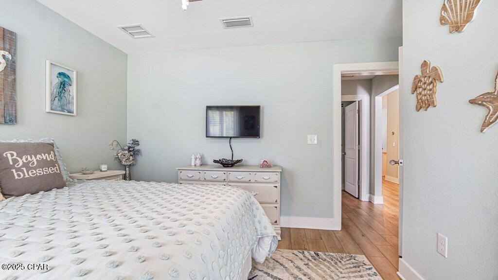 Image 8 For 3095 Long Avenue