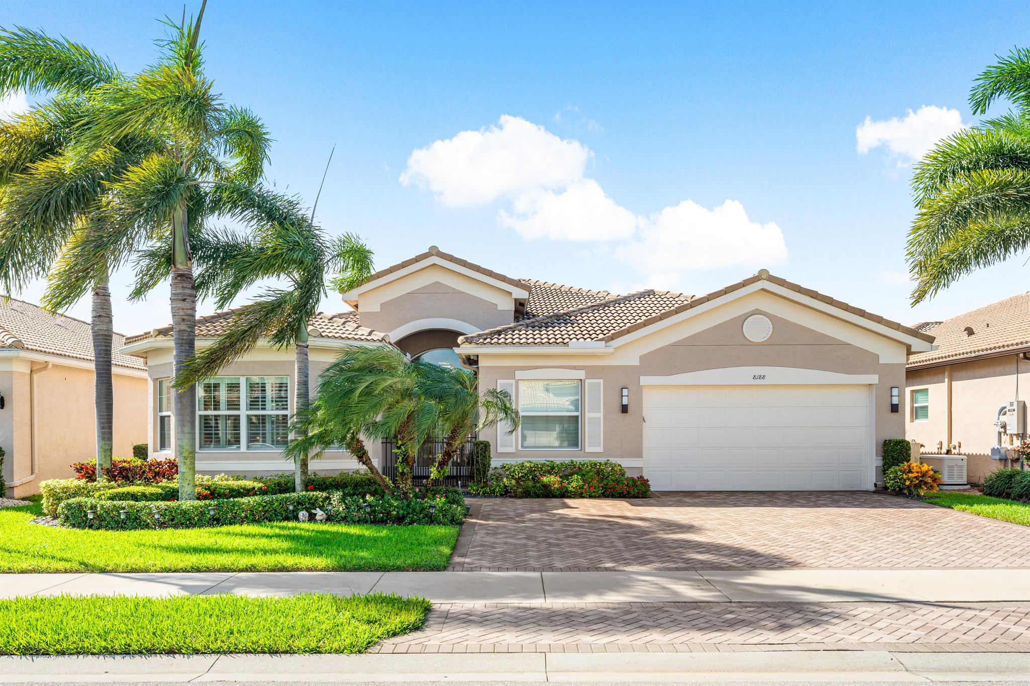 8188 Green Mountain Road Boynton Beach FL 33473 | R11129327