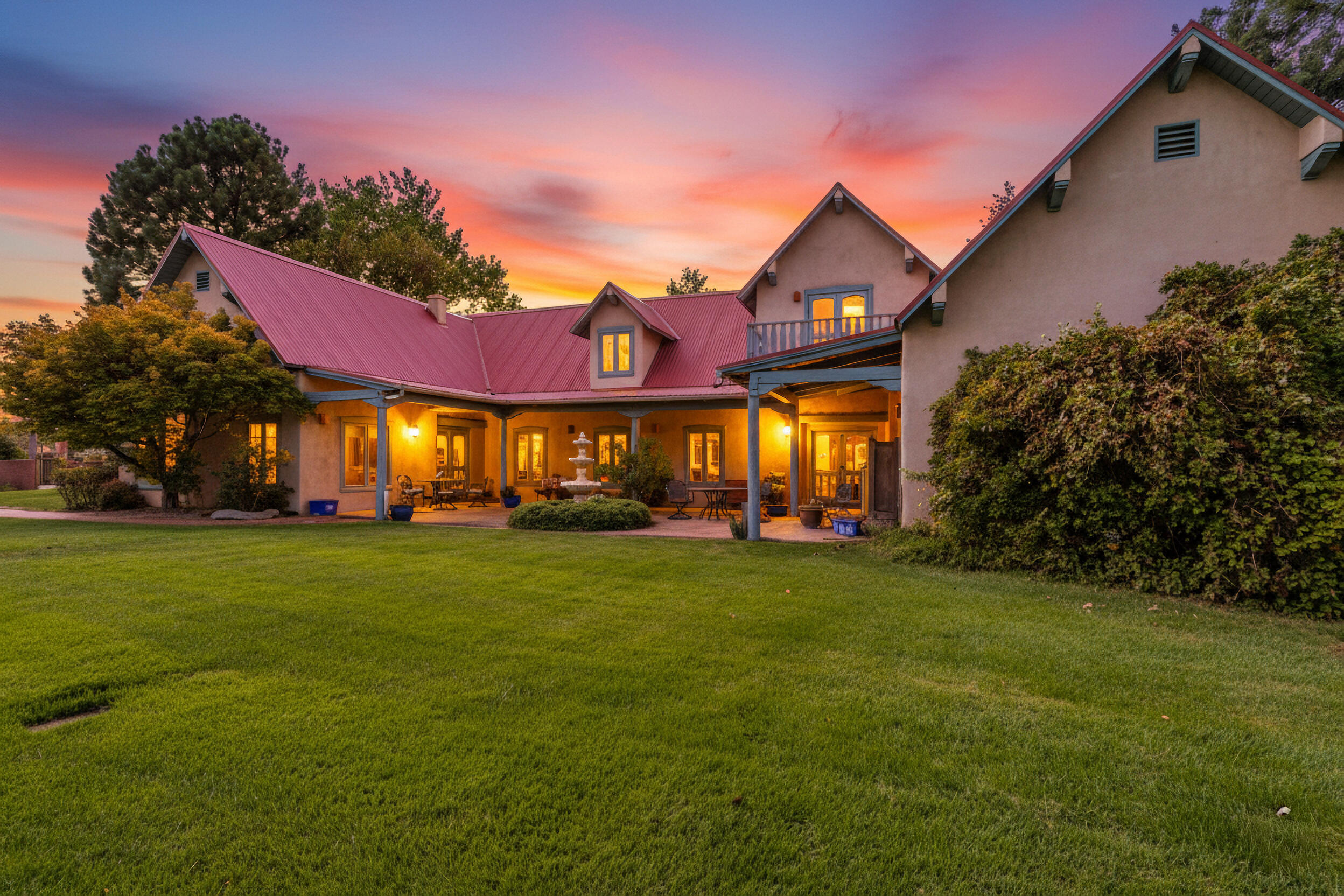 Homes for sale in Los Ranchos, NM | 1604 Narcisa Ct Nw, Los Ranchos, NM 87107 | MLS# 1092387