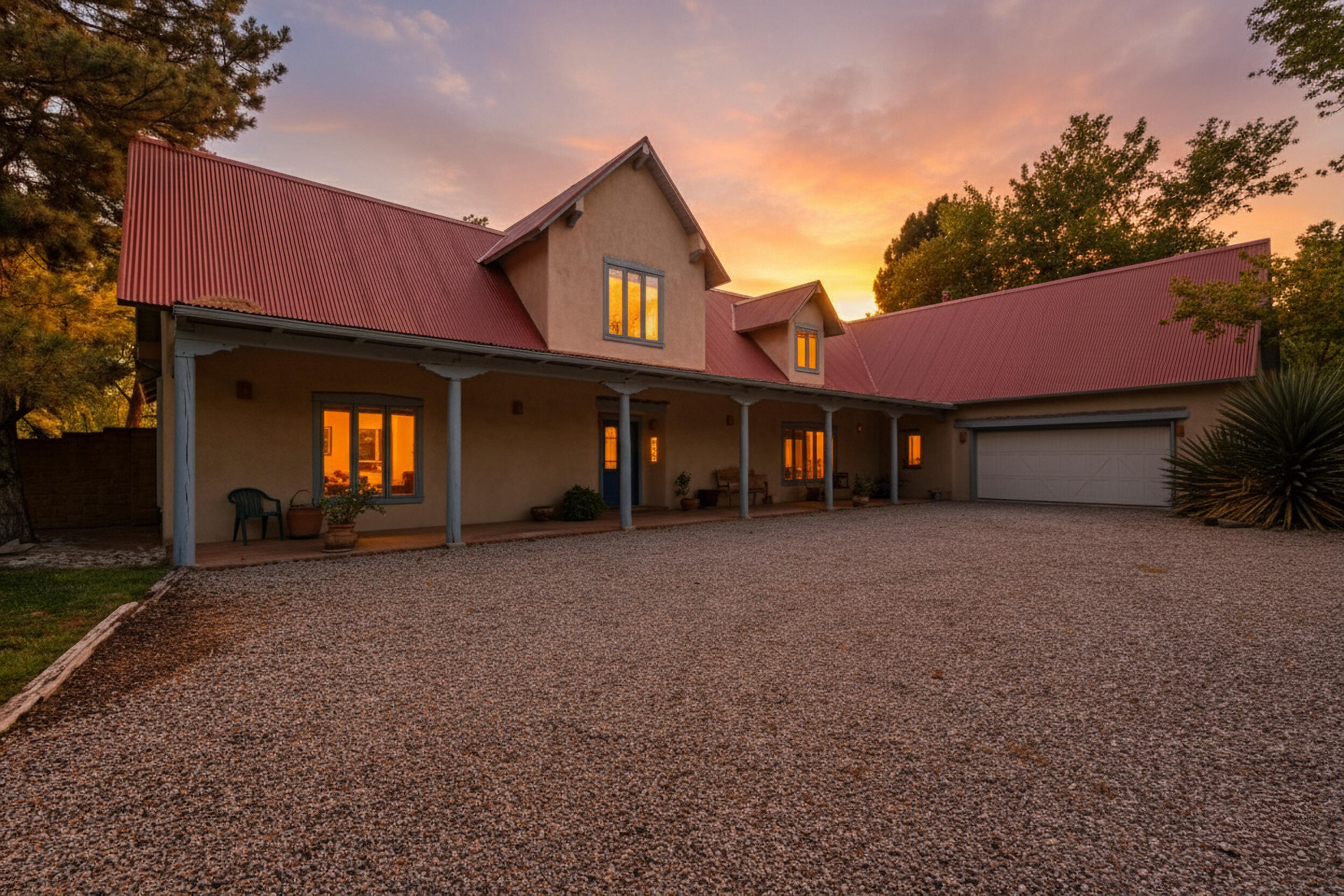 Homes for sale in Los Ranchos, NM | 1604 Narcisa Ct Nw, Los Ranchos, NM 87107 | MLS# 1092387