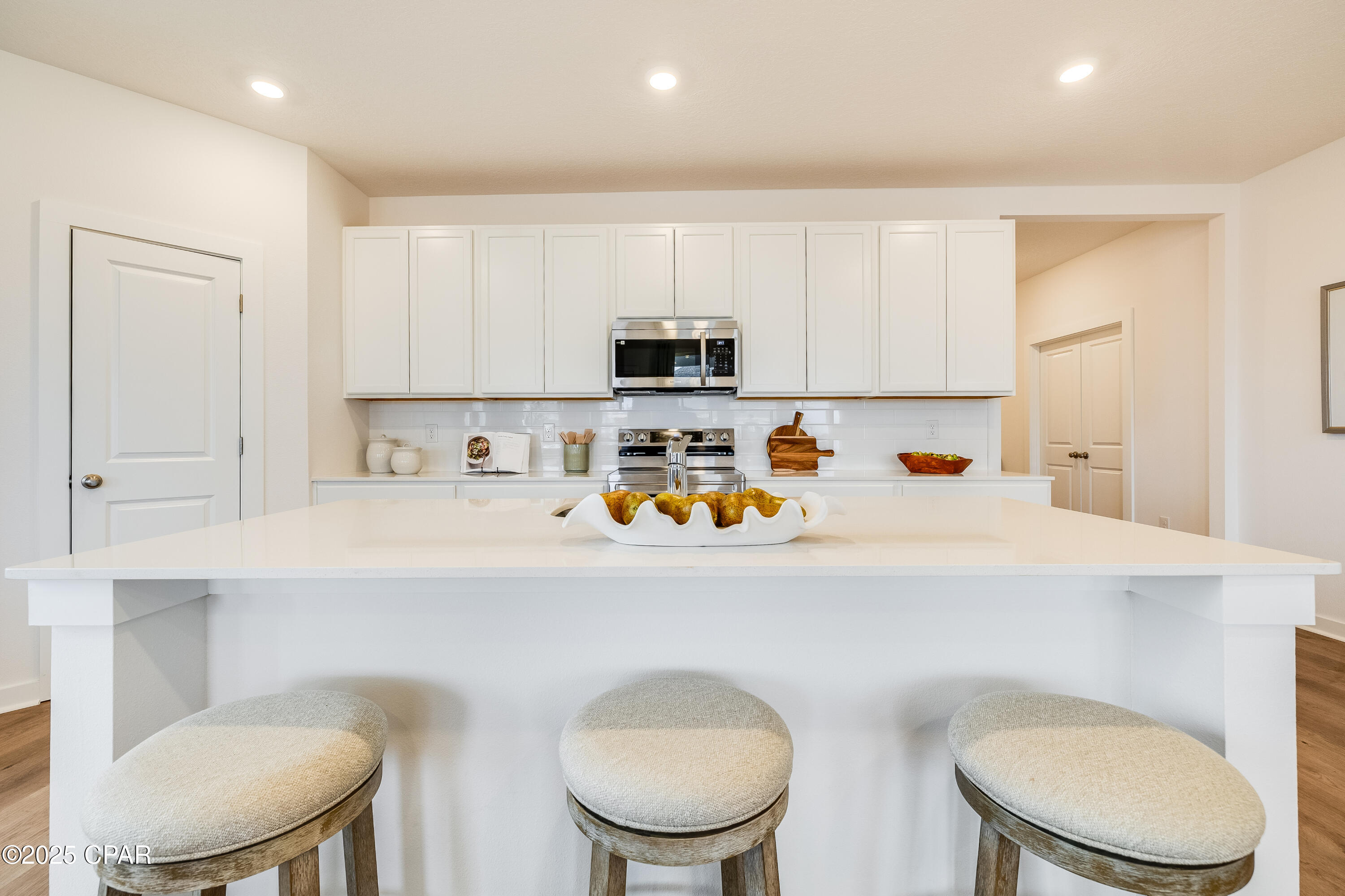 Image 9 For 3928 Alwyn Cashe Avenue 70