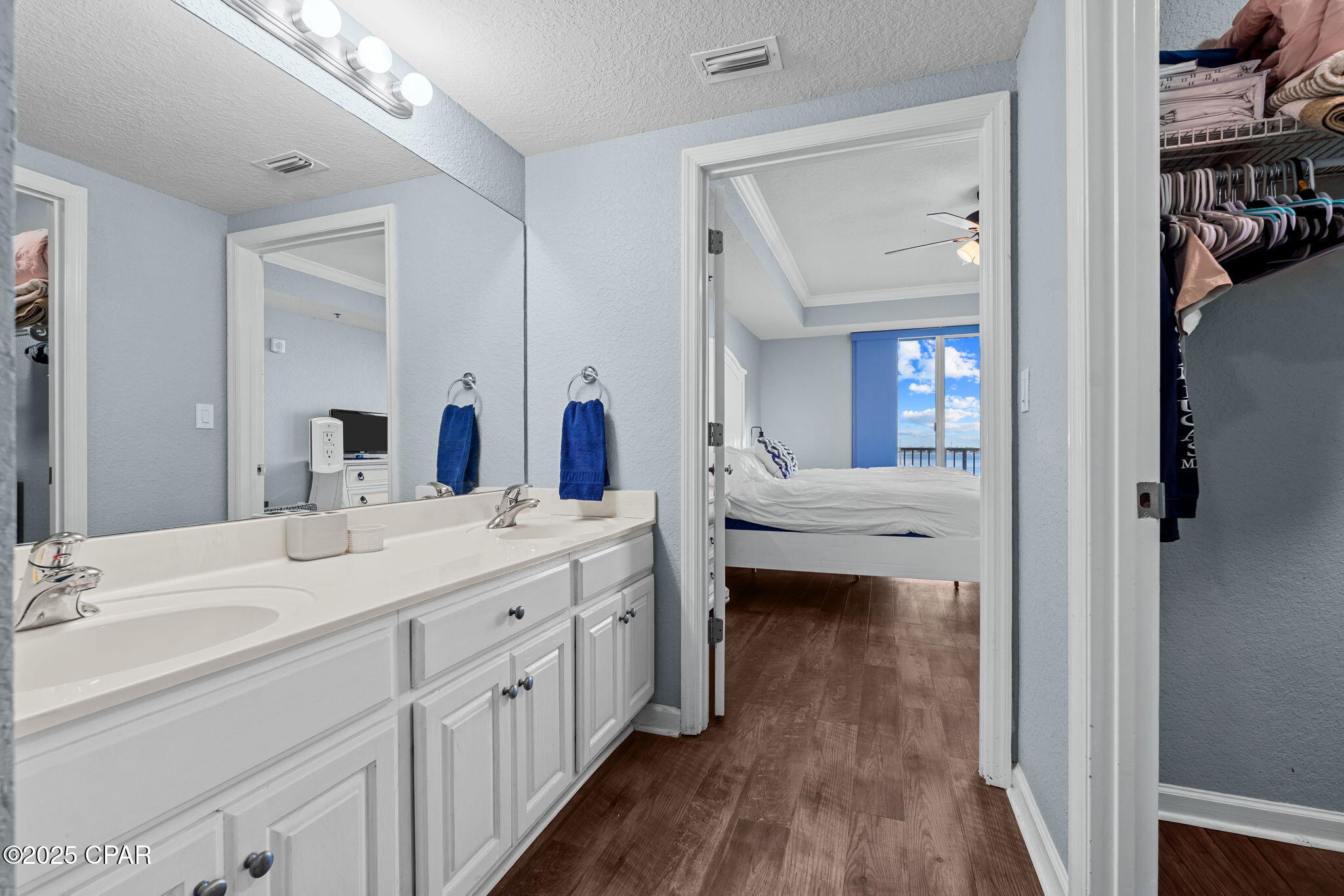 Image 25 For 6500 Bridge Water Way  702