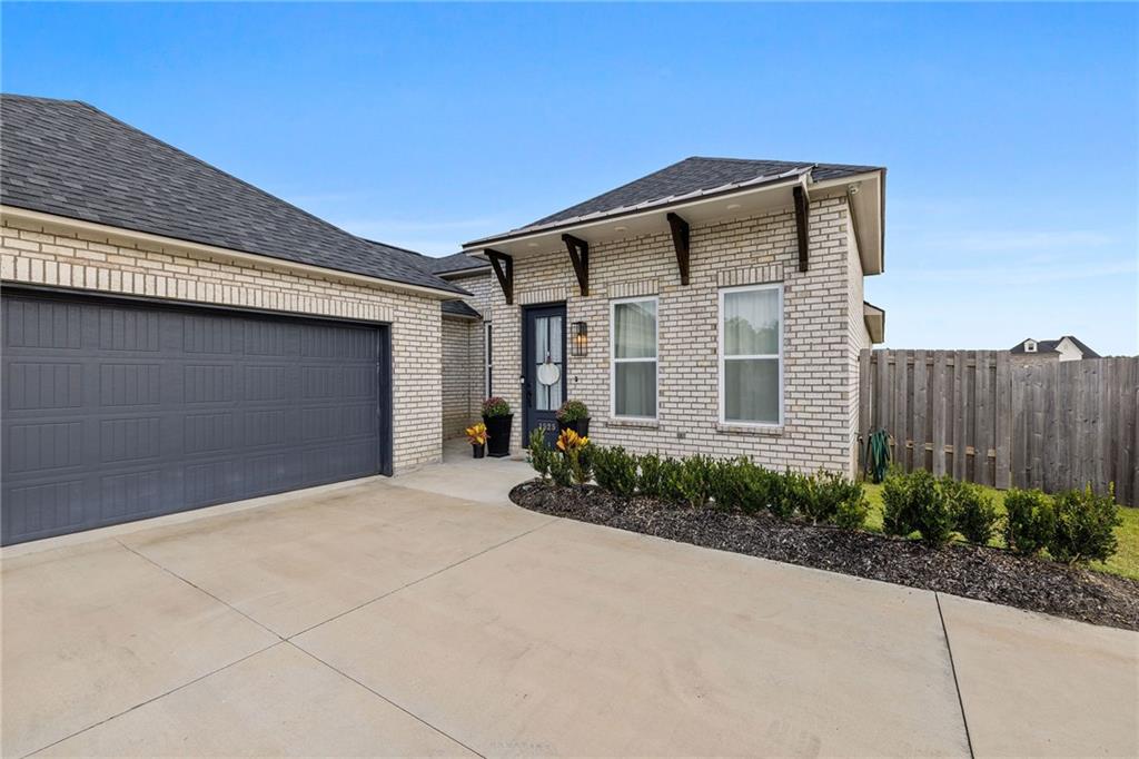 Homes for sale in Madisonville, LA | 1525 Audubon Pkwy, Madisonville, LA 70447 | MLS# 2524420