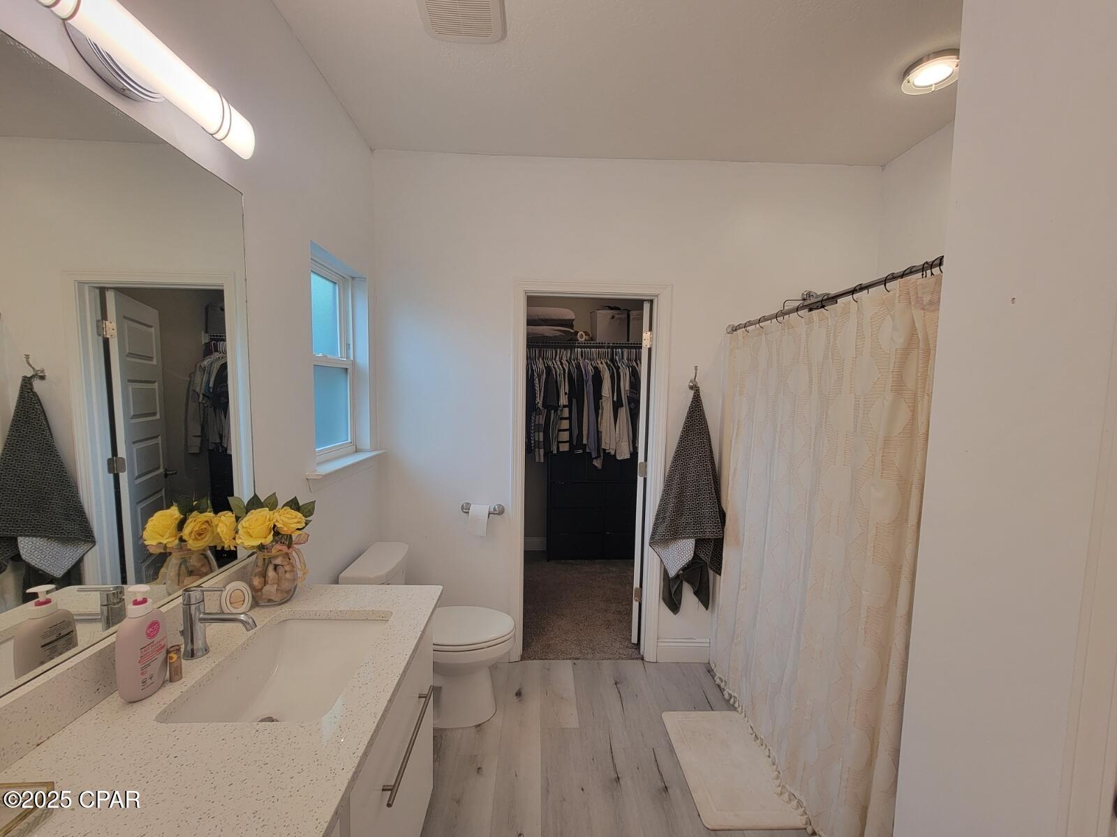 Image 20 For 652 Helen Avenue