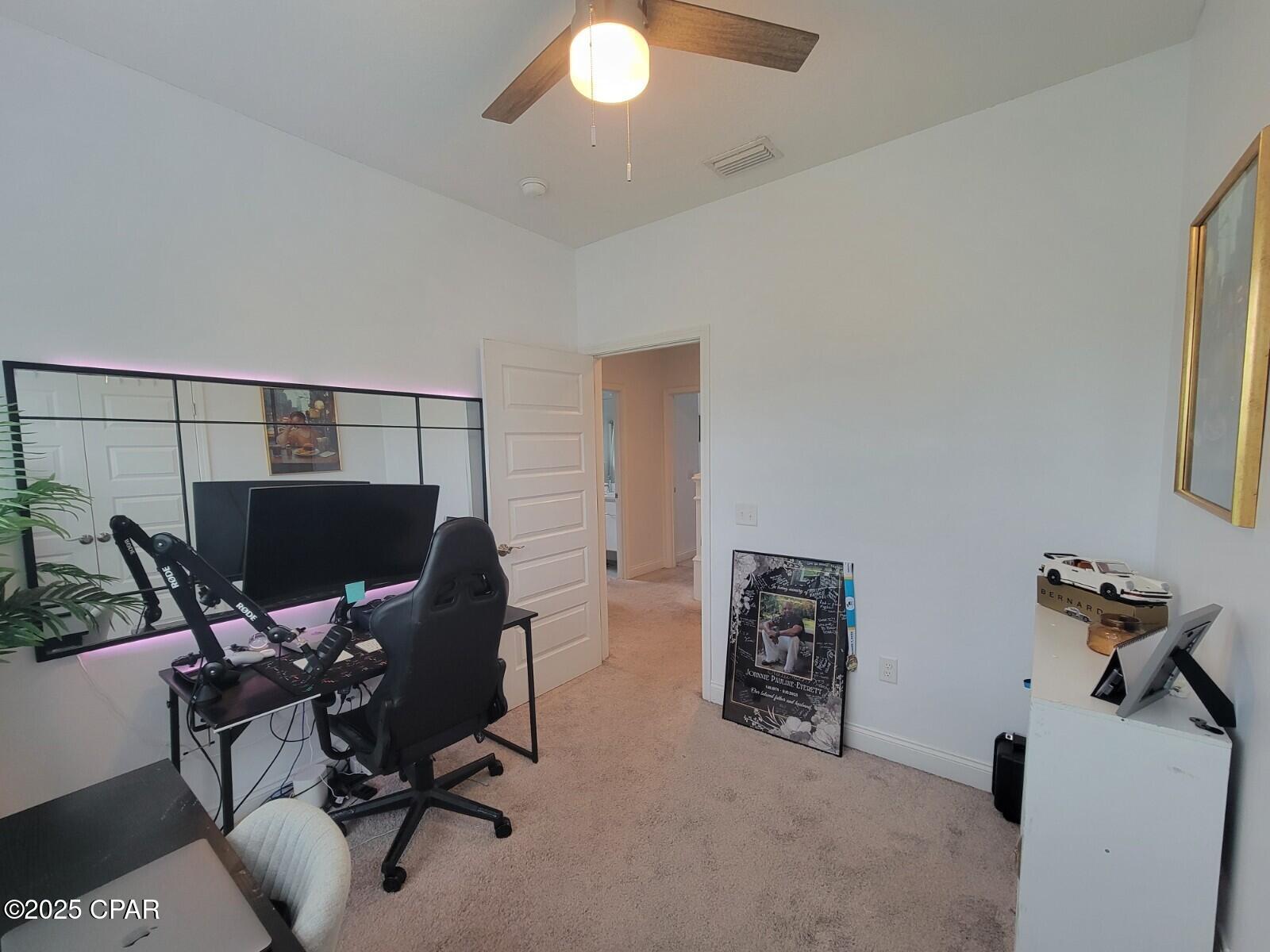 Image 29 For 652 Helen Avenue