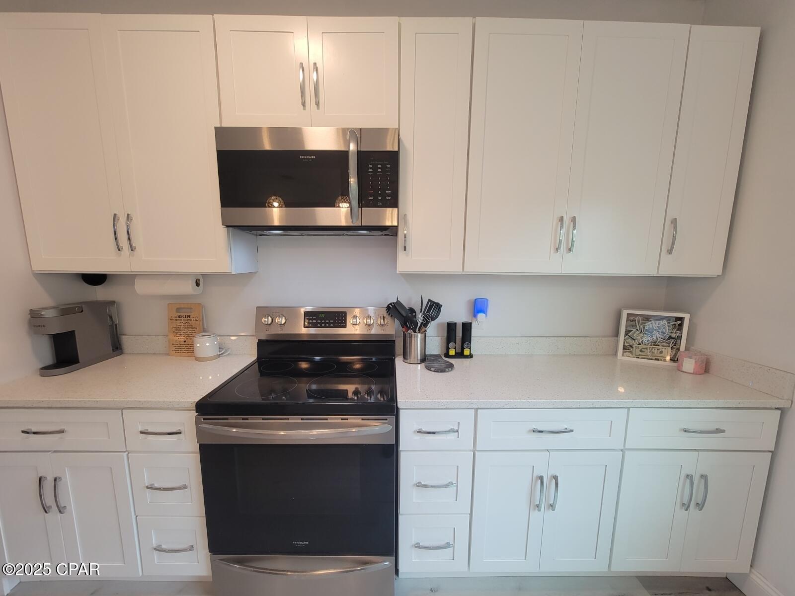 Image 9 For 652 Helen Avenue