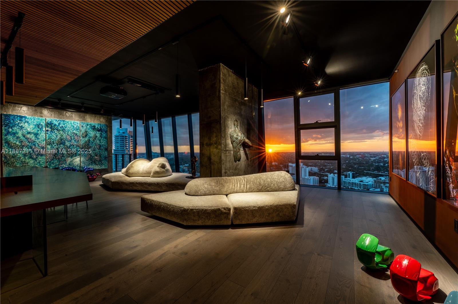 1451 Brickell Ave 3903