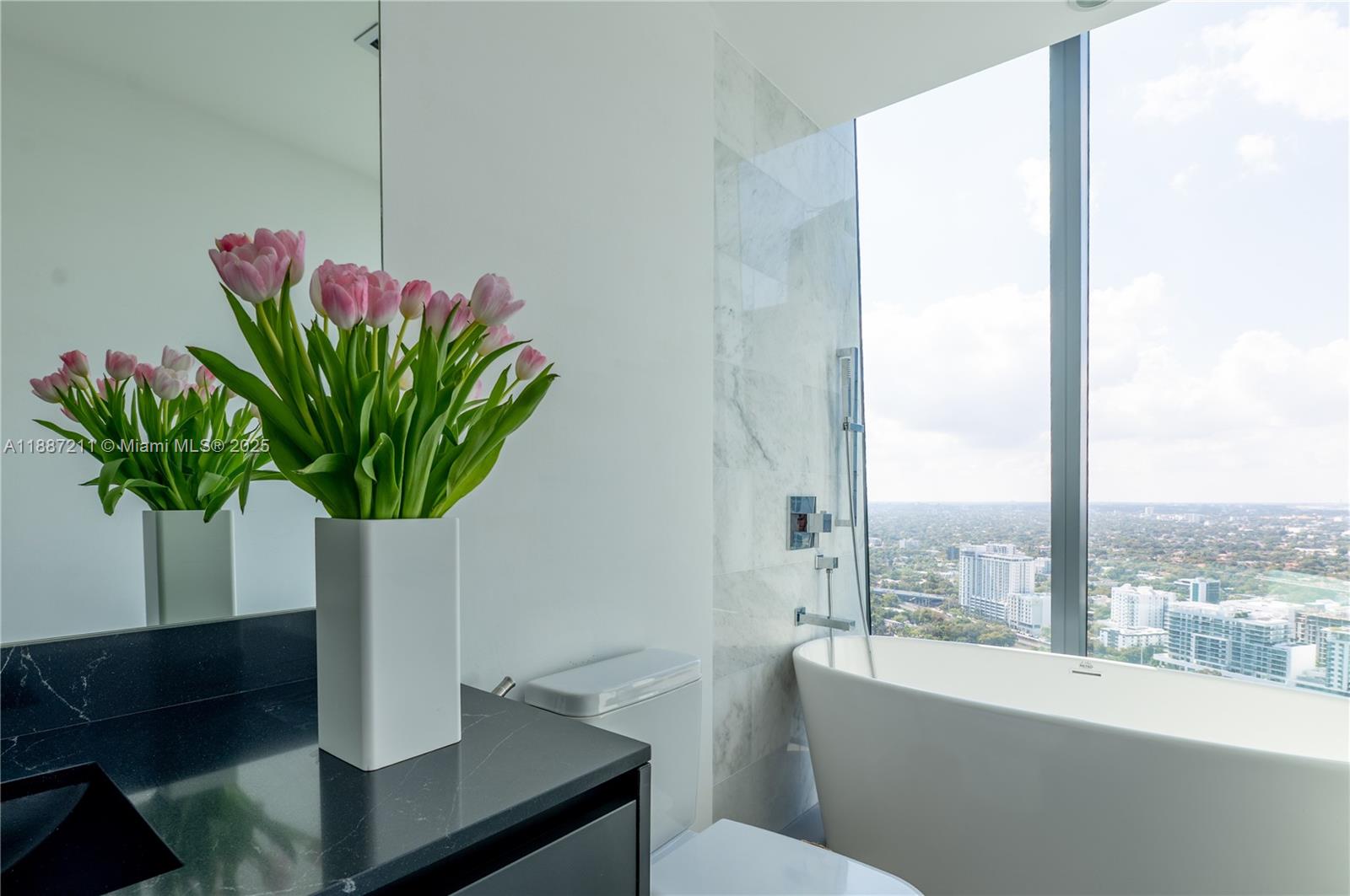 1451 Brickell Ave 3903