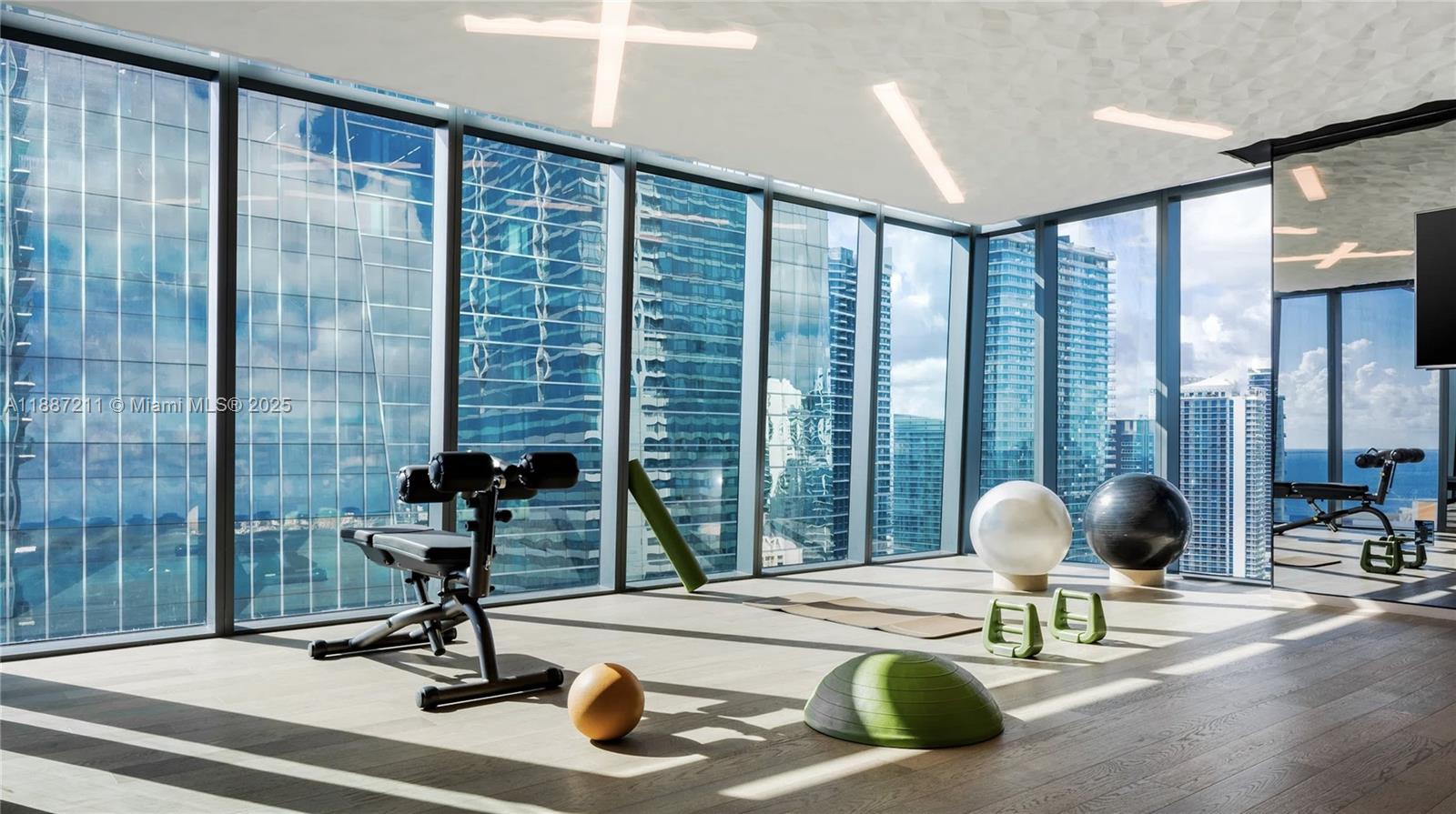 1451 Brickell Ave 3903