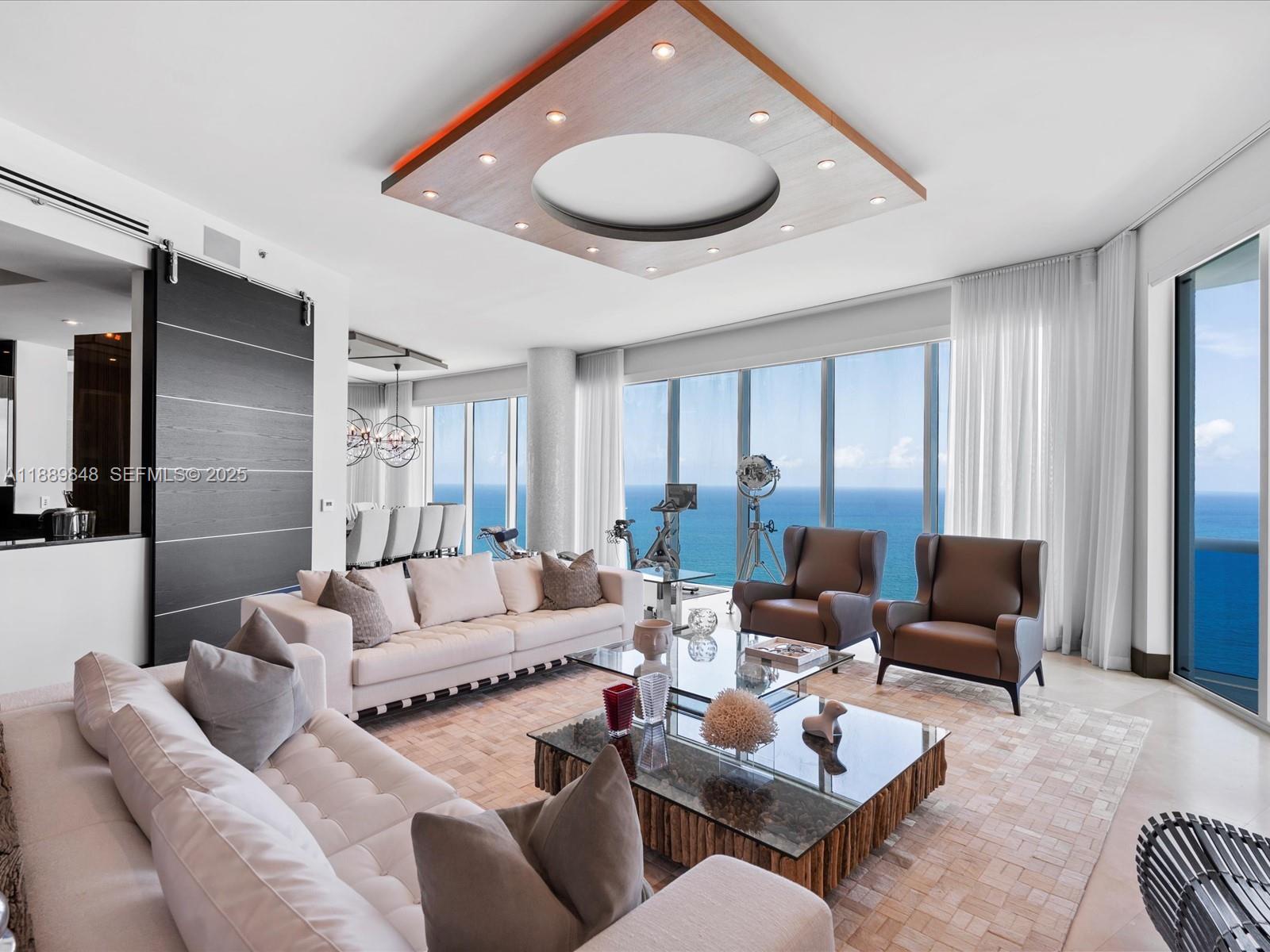 Apartamento en Venta en Hollywood, FL