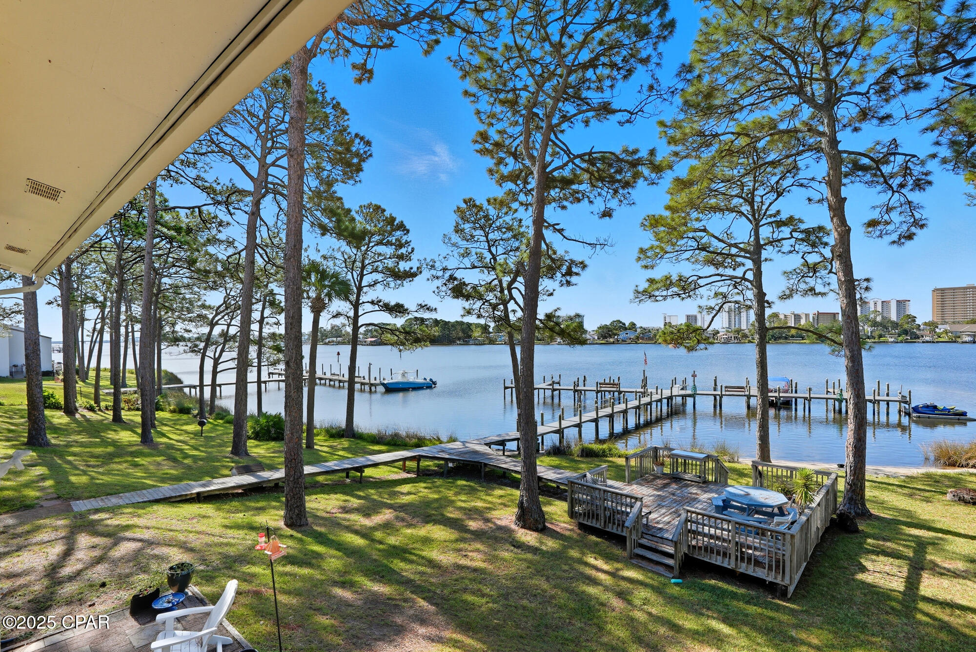 Image 16 For 6903 Lagoon Drive 51