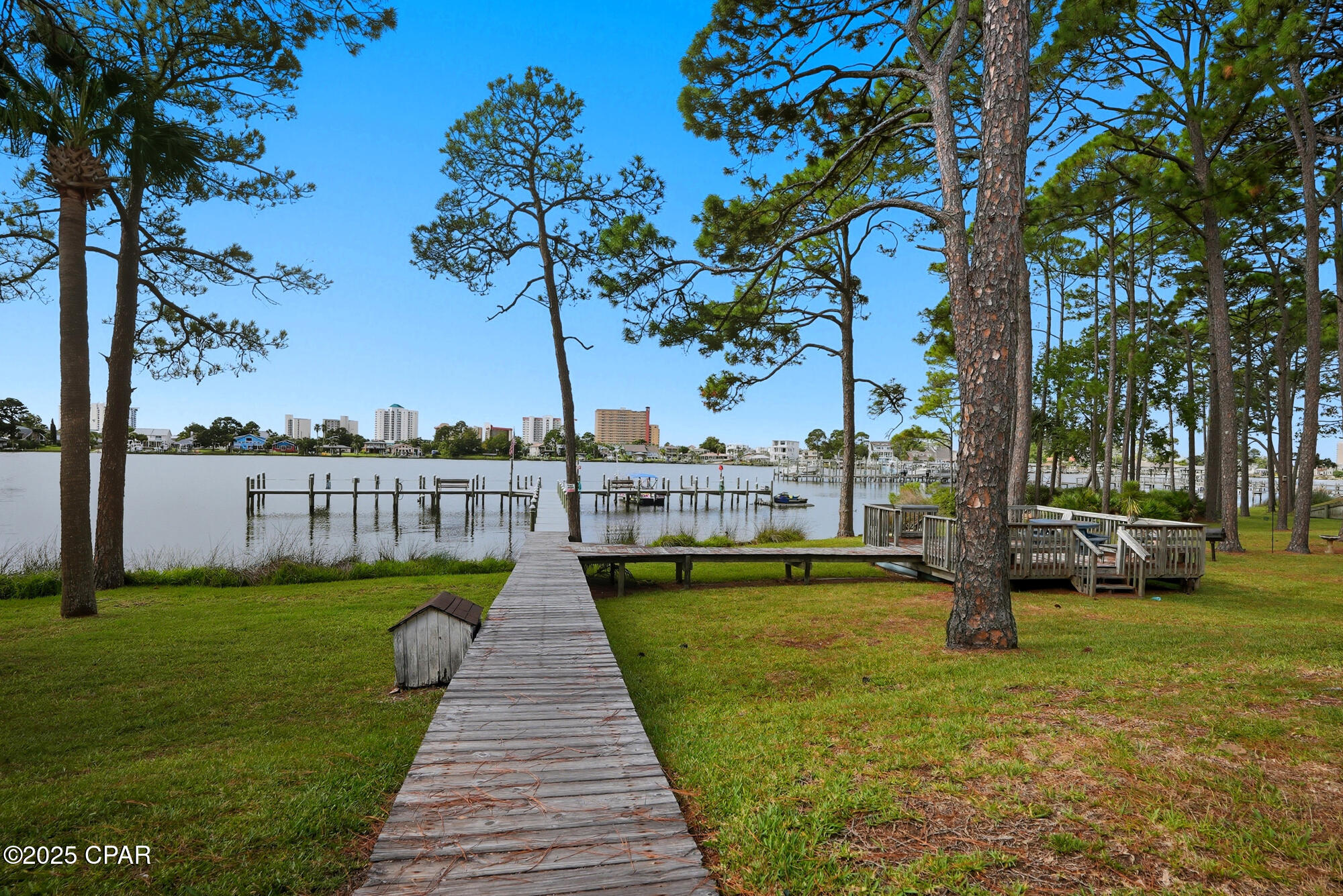 Image 25 For 6903 Lagoon Drive 51