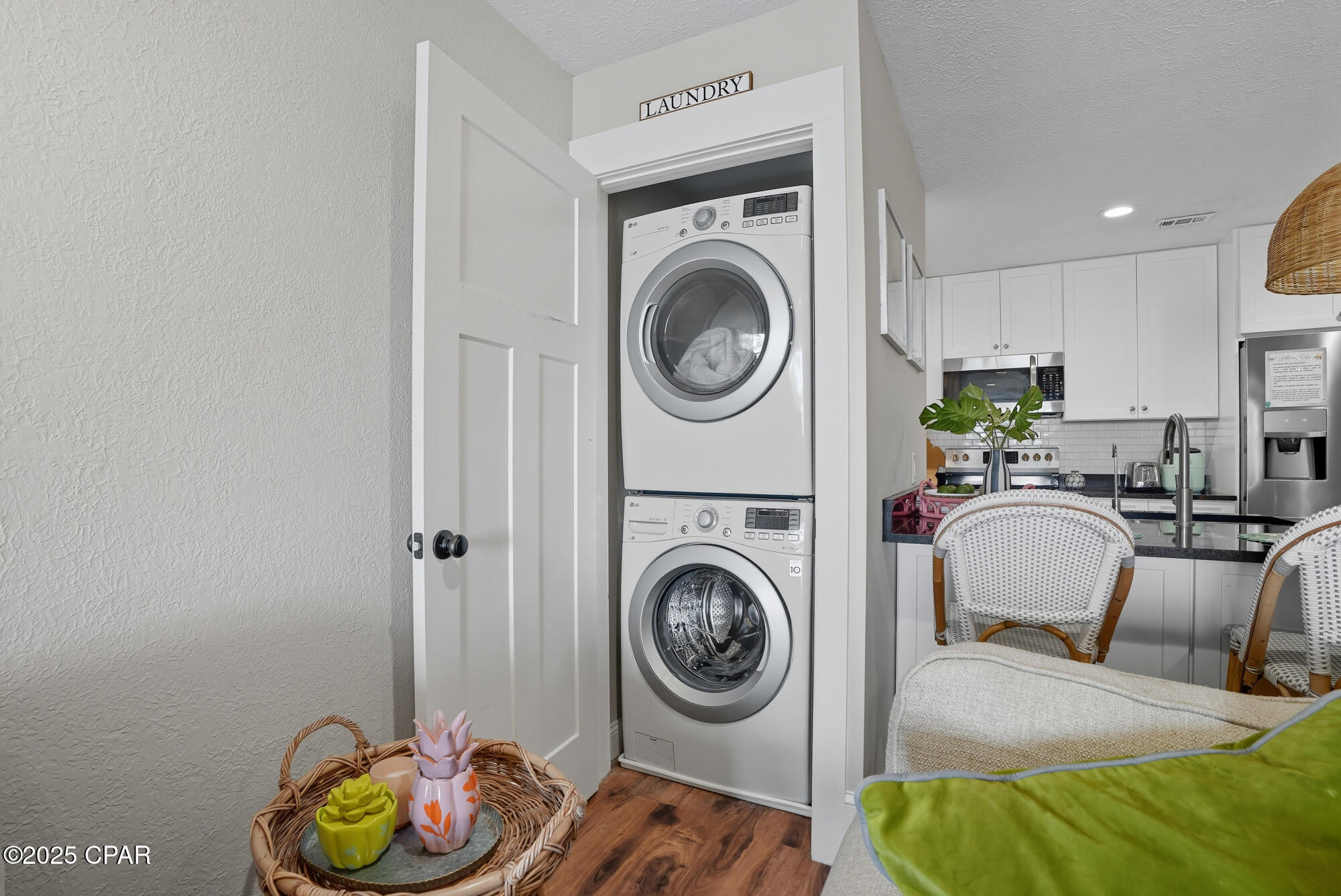 Image 7 For 6903 Lagoon Drive 51