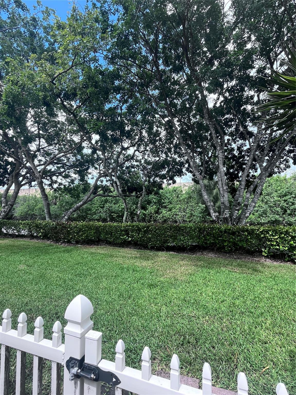 Homes for sale in Coral Springs, FL | 10549 Nw 57Th Ct #10549, Coral Springs, FL 33076 | MLS# F10529209