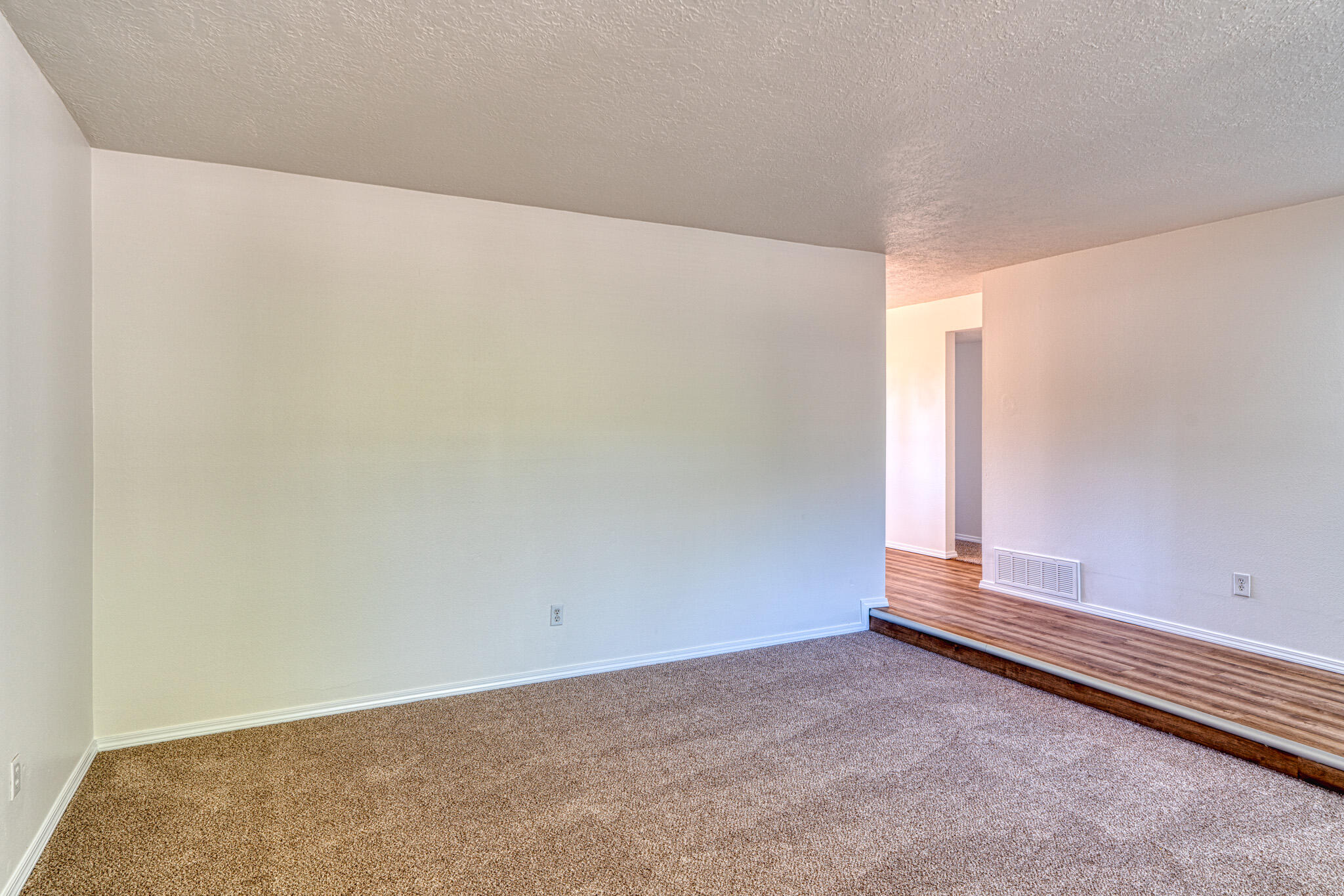 Homes for sale in Albuquerque, NM | 11720 Golden Gate Ave Ne, Albuquerque, NM 87111 | MLS# 1092411