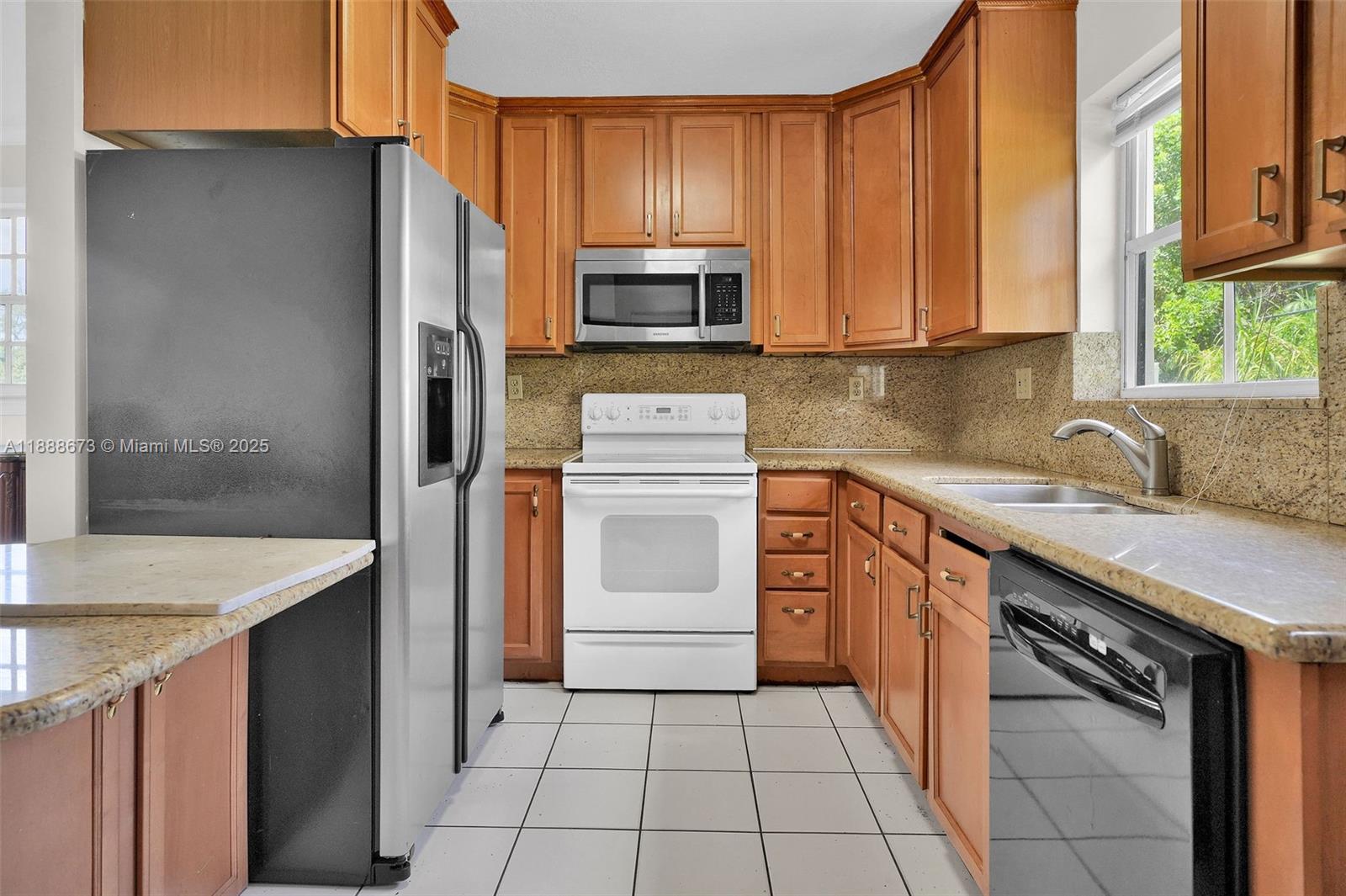 Homes for sale in Miami, FL | 9815 Sw 114th St, Miami, FL 33176 | MLS# A11888673