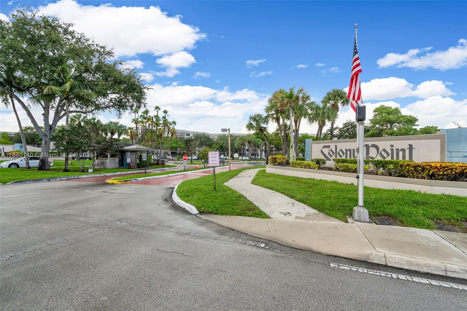 Colony Point 3 Condo