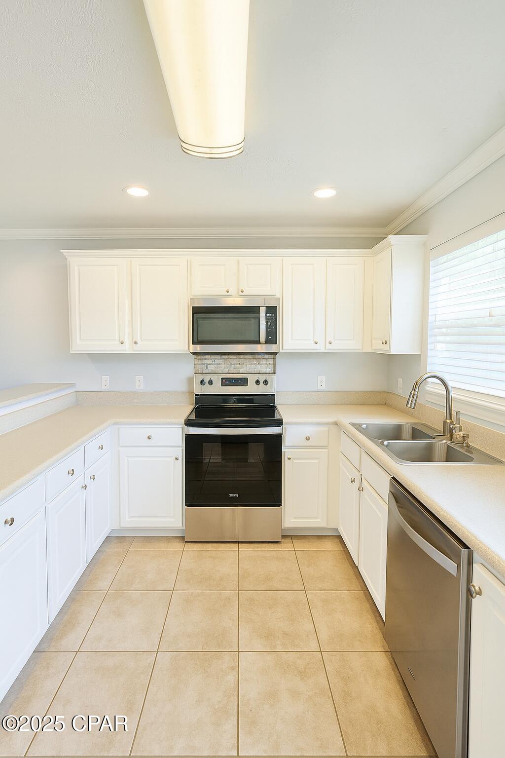 Image 5 For 2130 Sterling Cove Boulevard