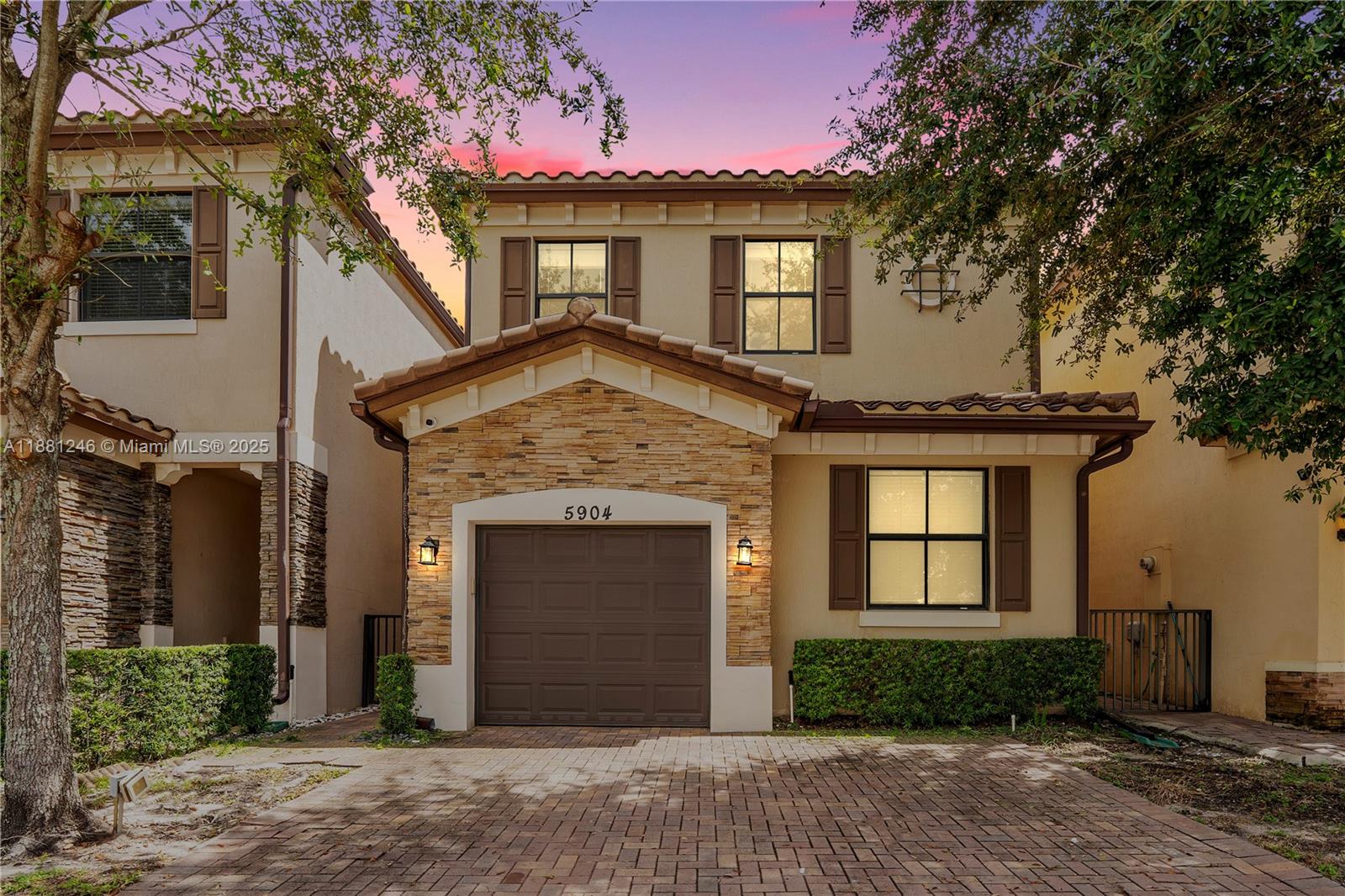 Sabal Palm By Prestige