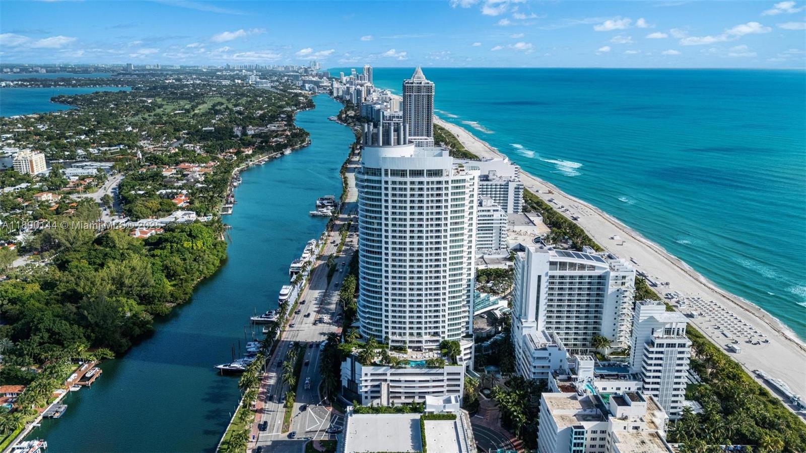 Condo for Sale in Miami Beach, FL