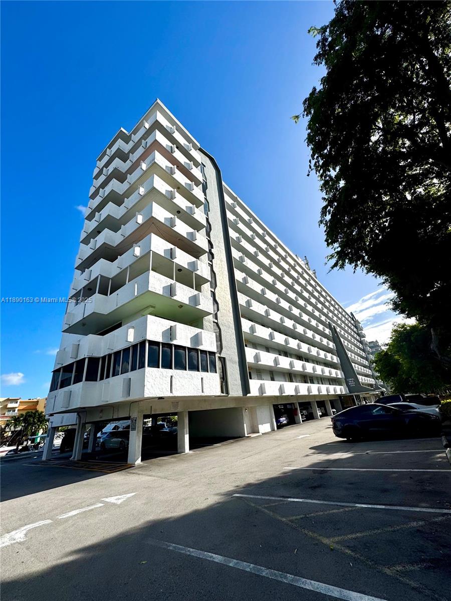 Coral Isle West Condo