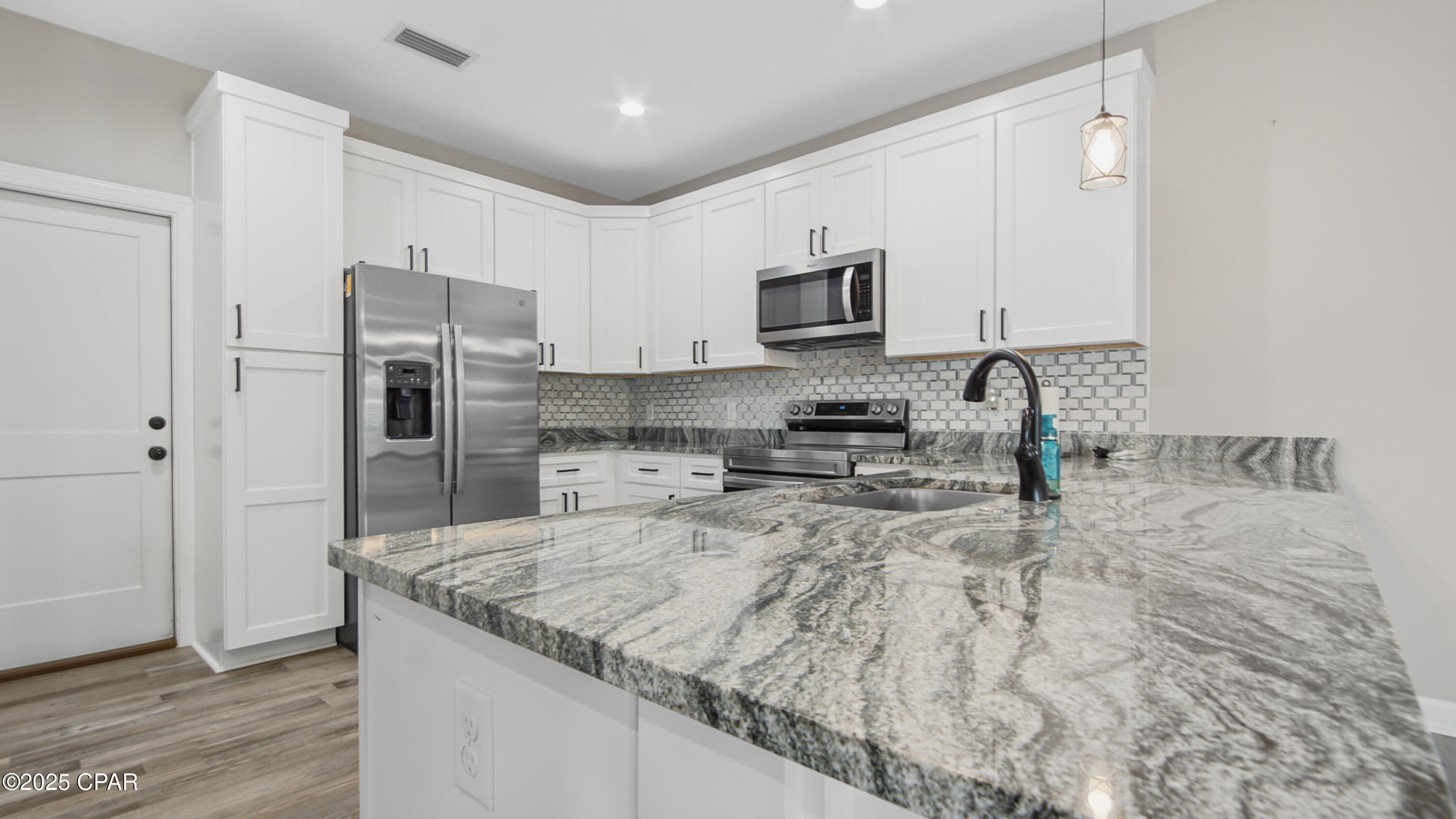 Image 16 For 1303 8th Street