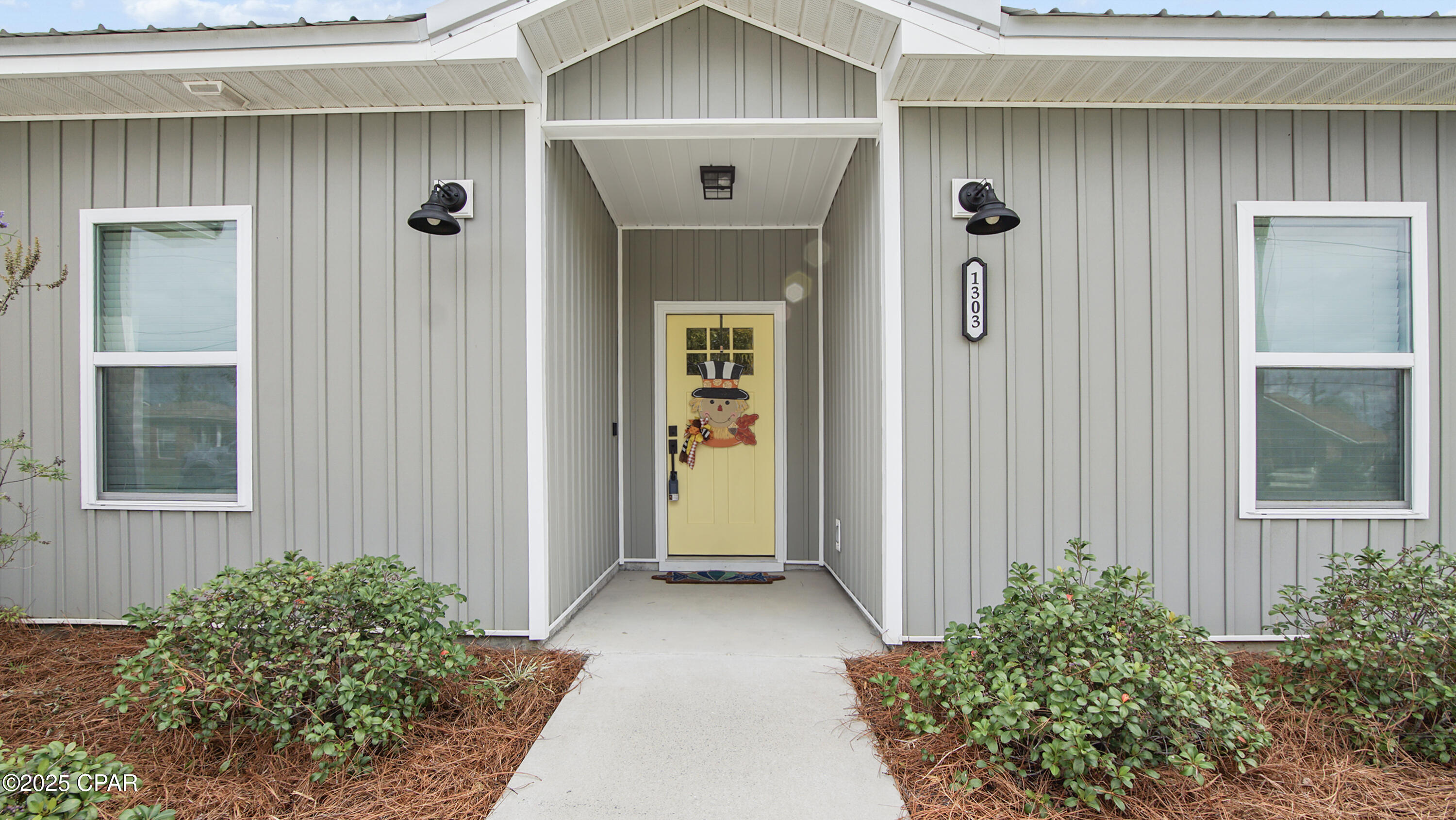 Image 2 For 1303 8th Street