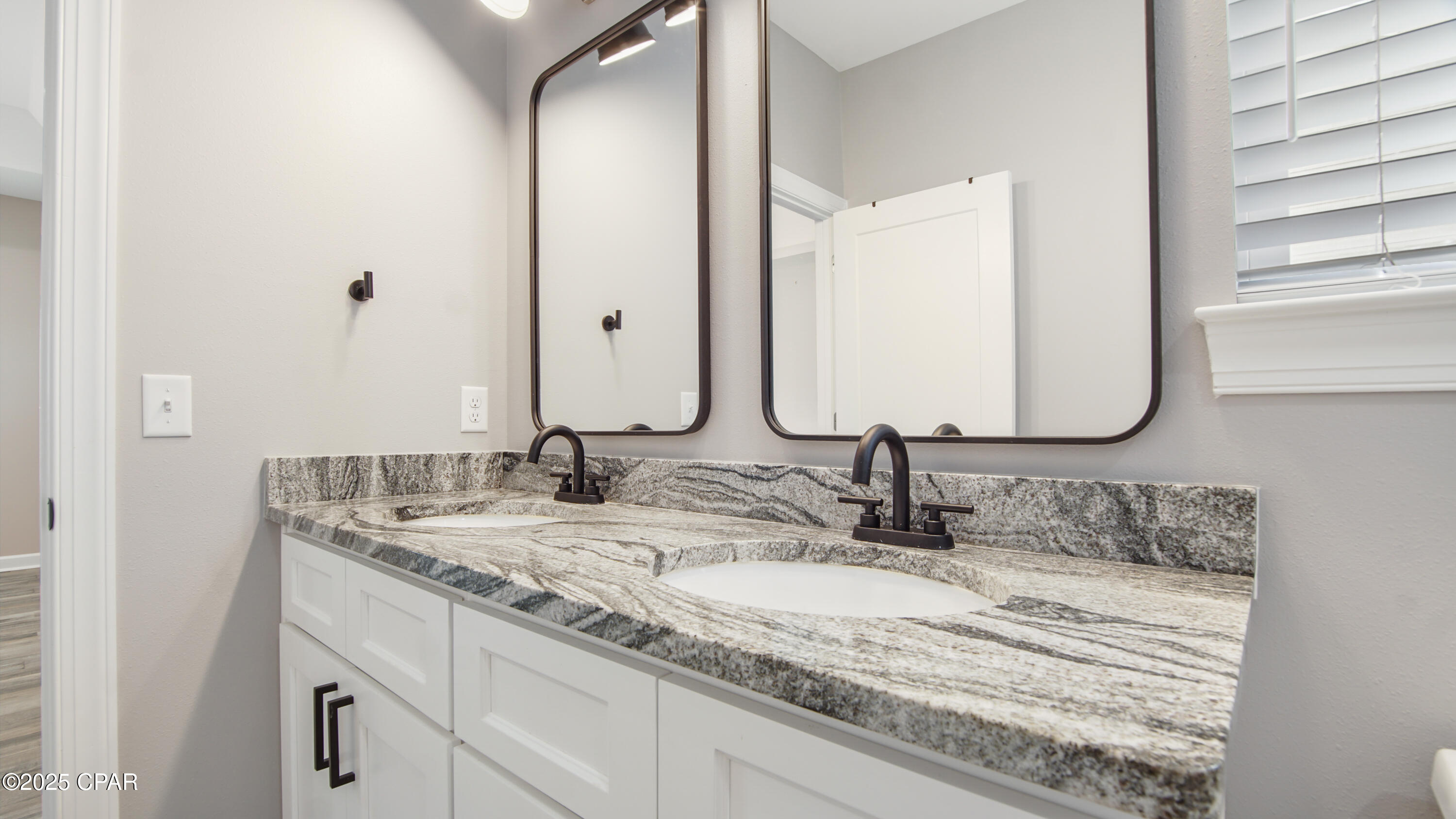 Image 23 For 1303 8th Street