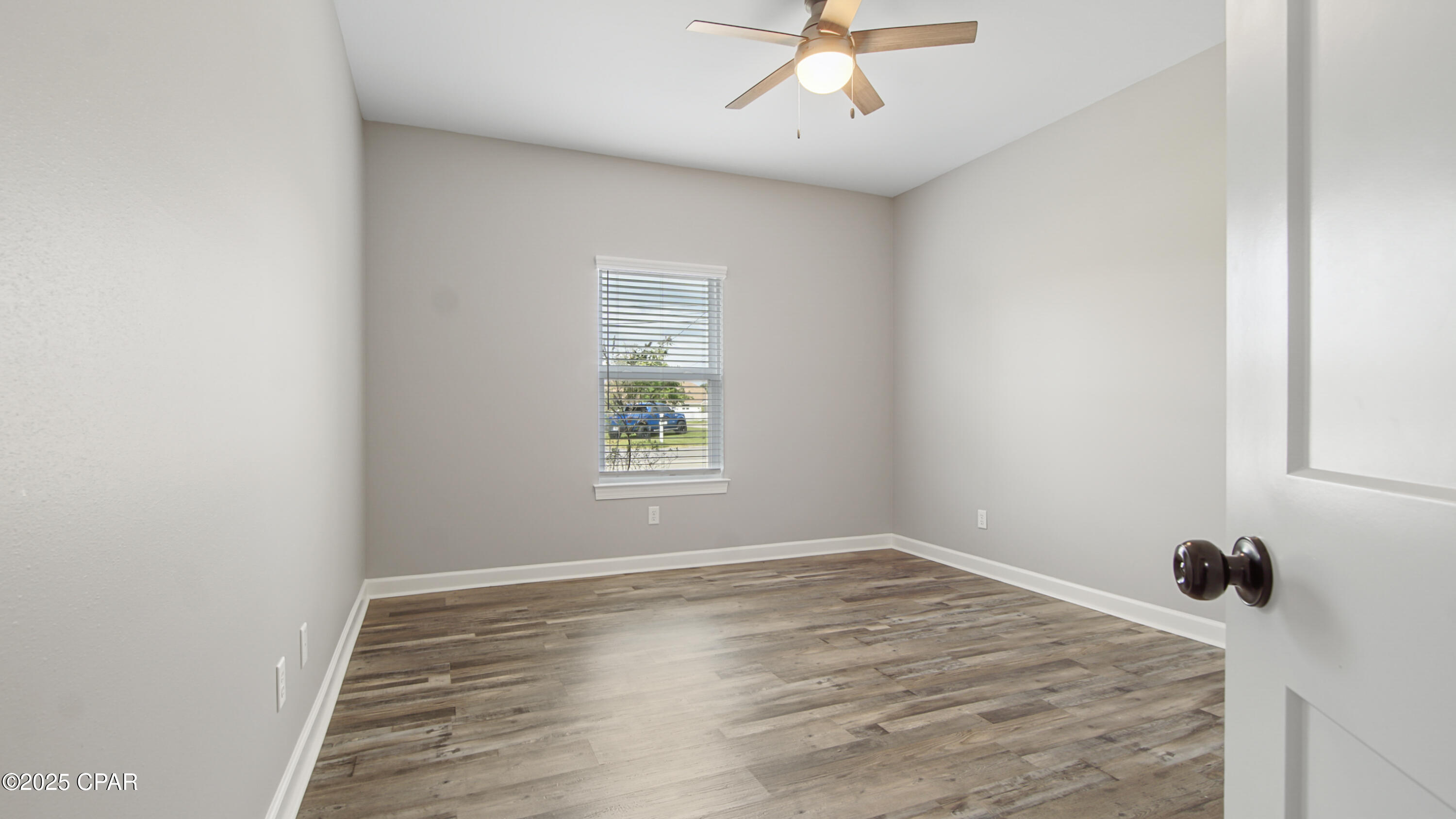 Image 28 For 1303 8th Street