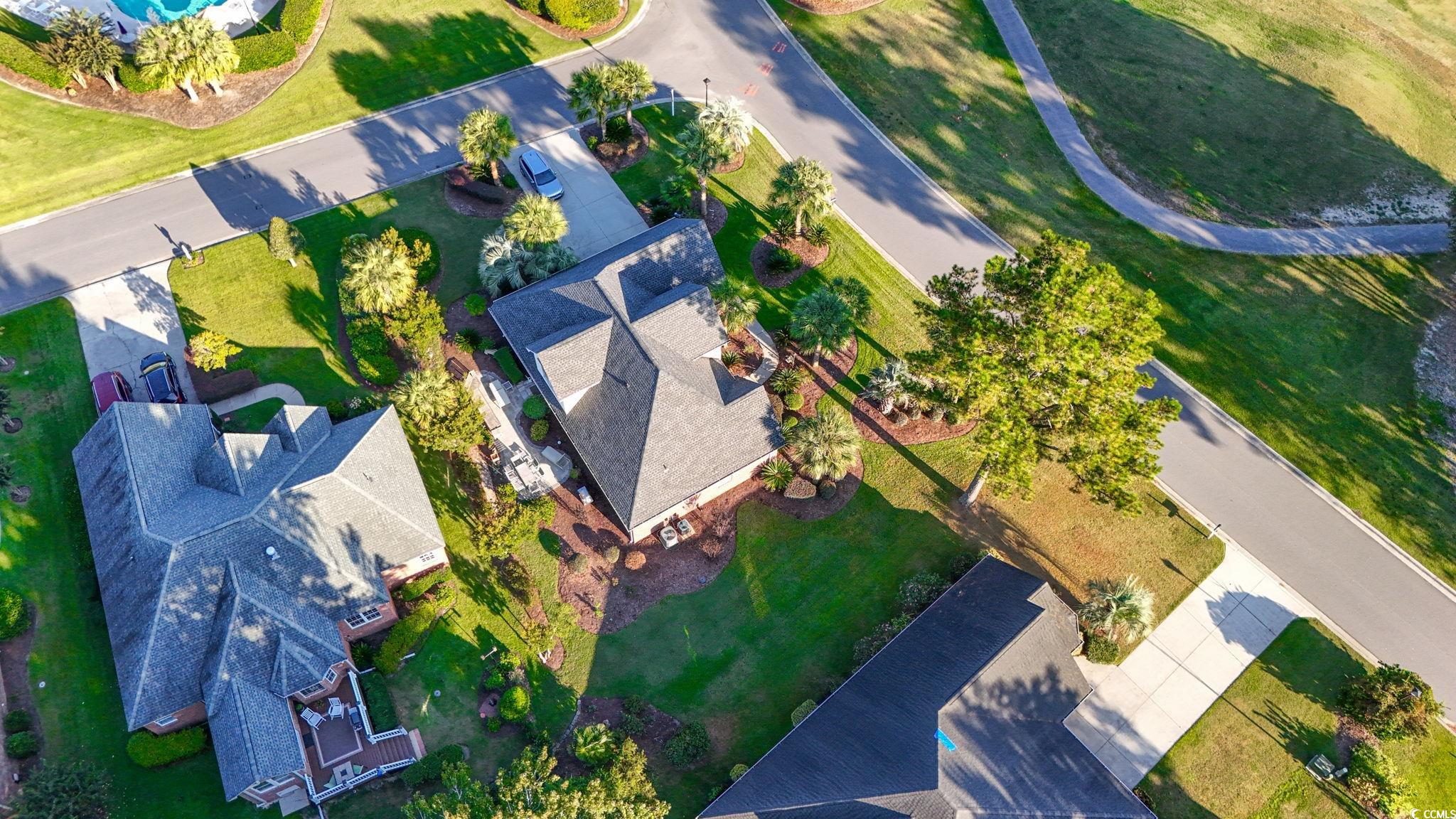 2524223 | Photo 38