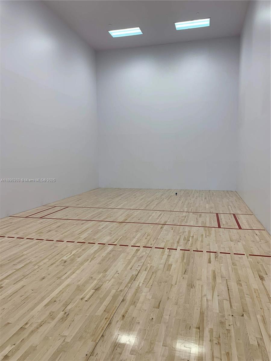 851 NE 1st Ave #2702, Miami FL 33132