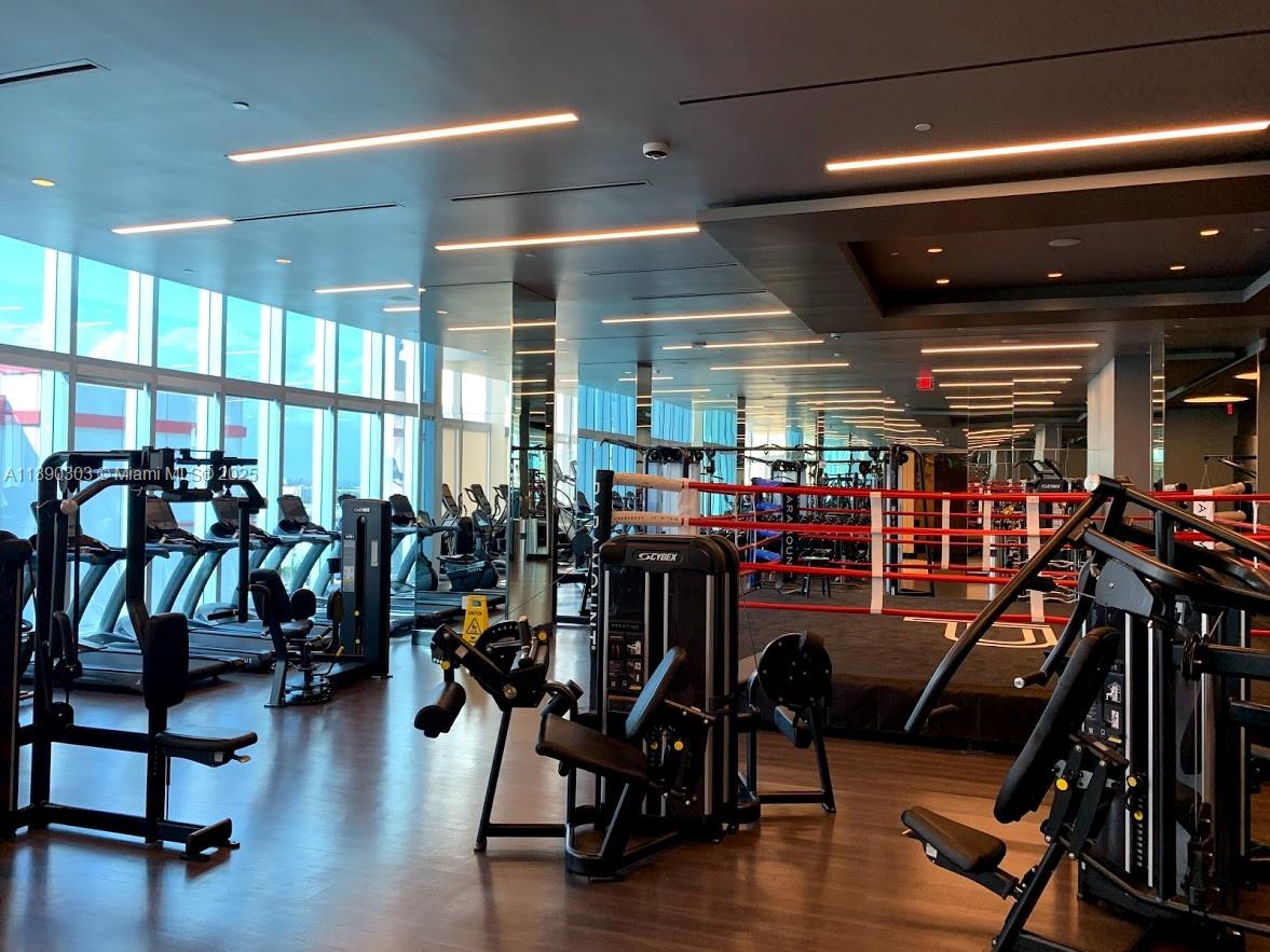 851 NE 1st Ave #2702, Miami FL 33132