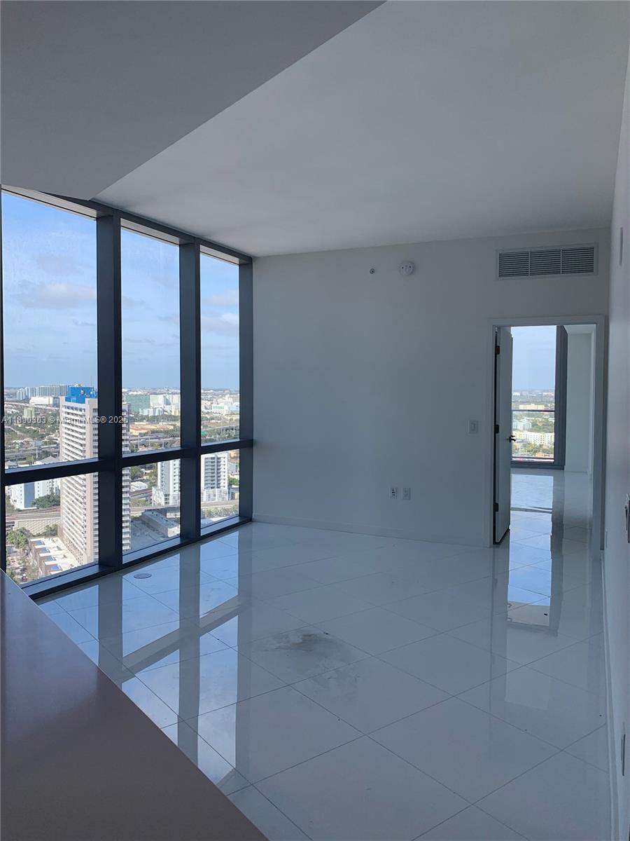 851 NE 1st Ave #2702, Miami FL 33132