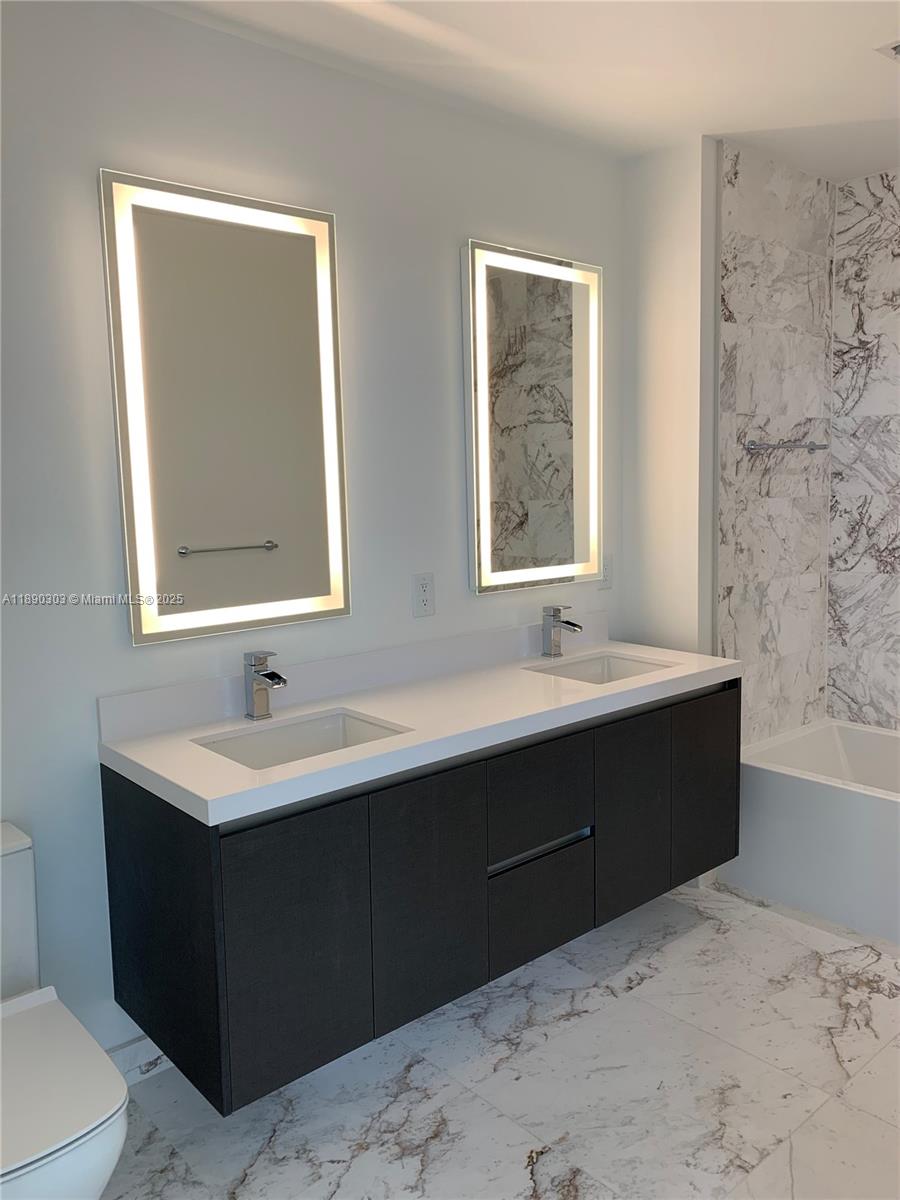 851 NE 1st Ave #2702, Miami FL 33132