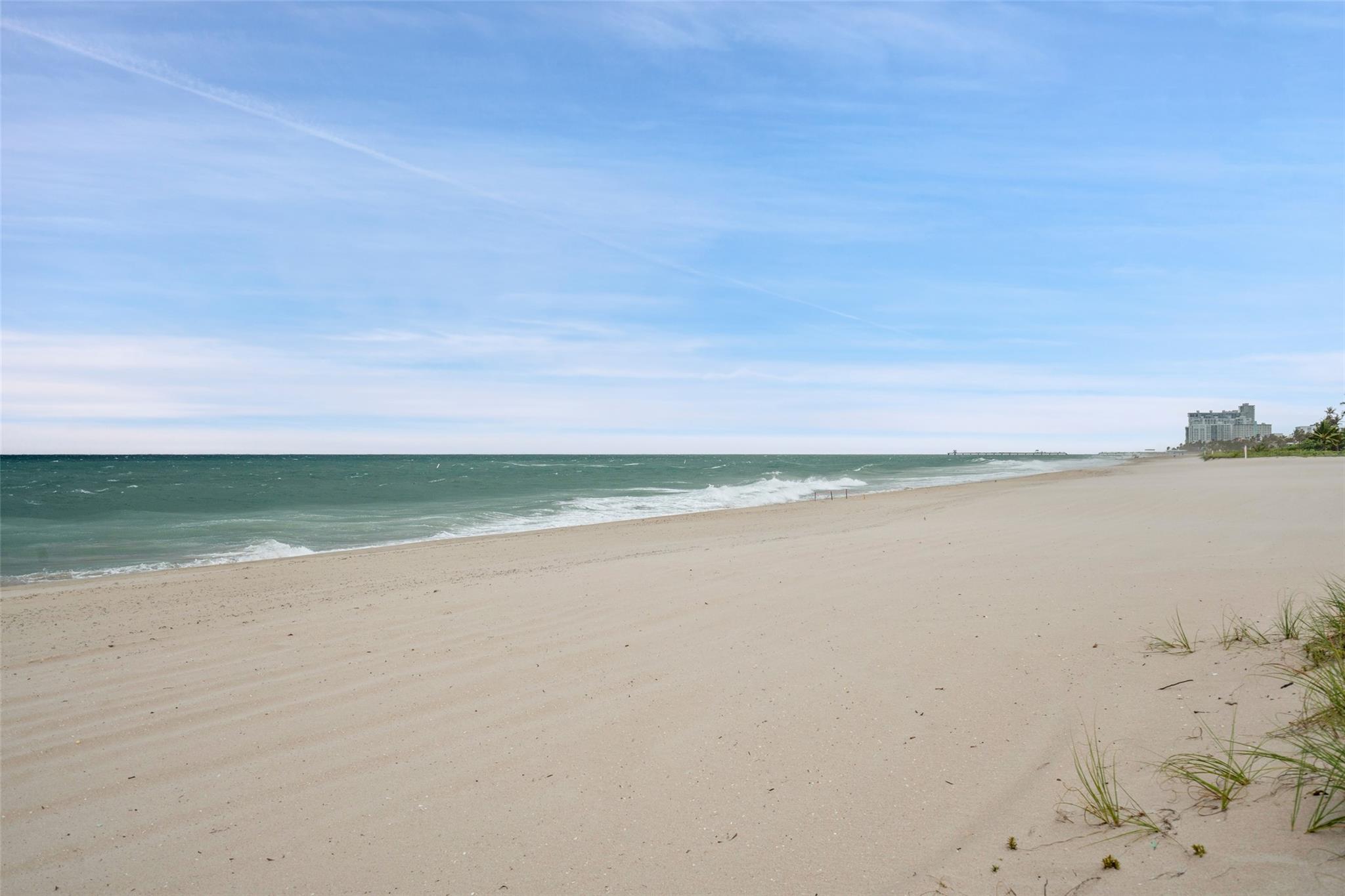 Homes for sale in Lauderdale By The Sea, FL | 6000 N Ocean Blvd #6E, Lauderdale By The Sea, FL 33308 | MLS# F10530106