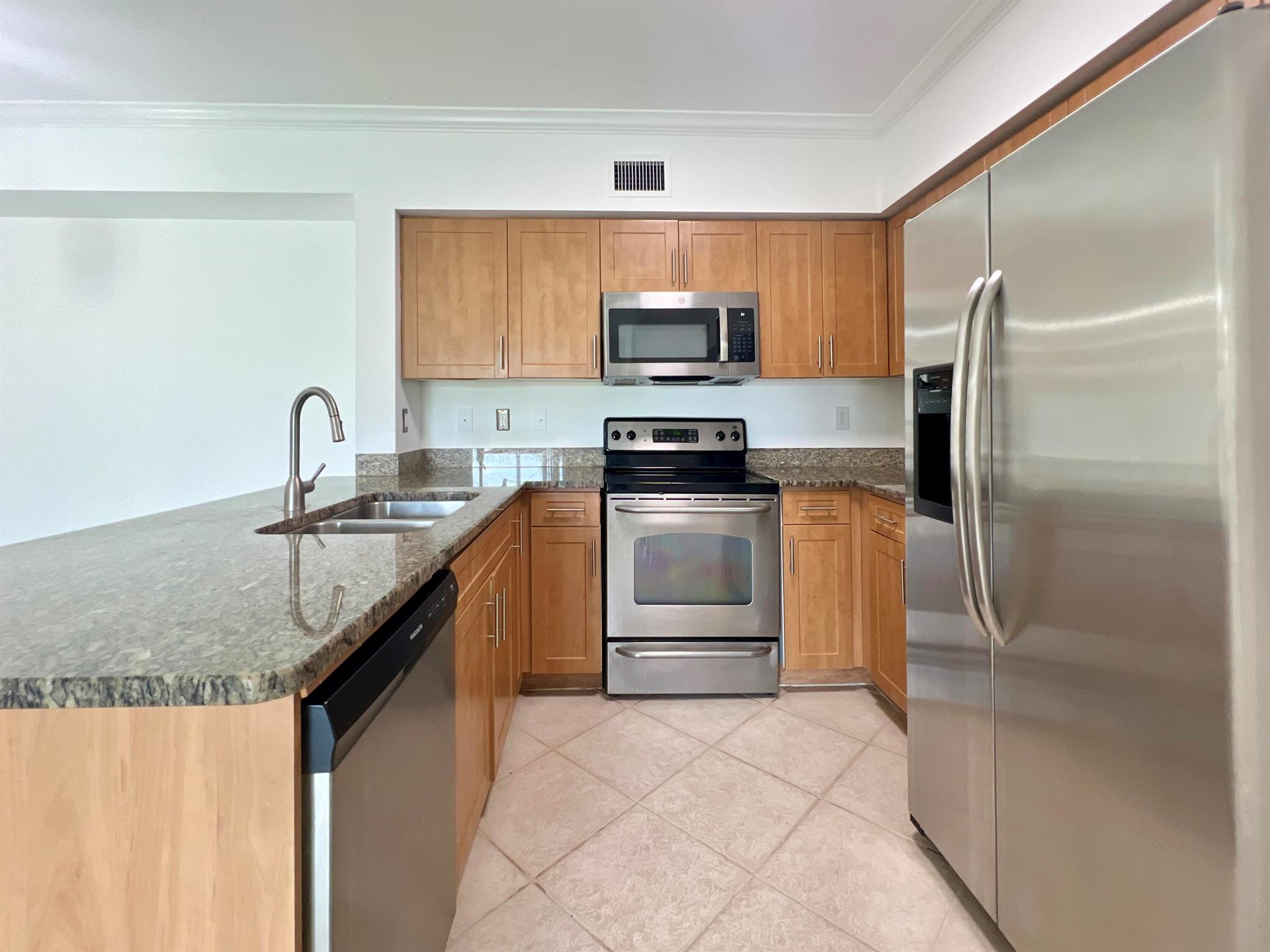 Villas At Emerald Dunes C