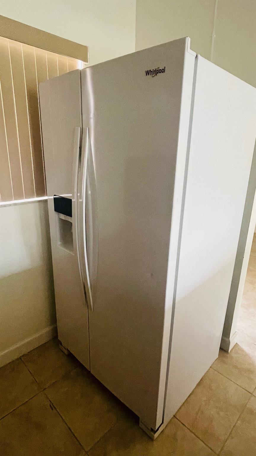 Homes for sale in Lauderdale Lakes, FL | 5111 W Oakland Park Blvd #306, Lauderdale Lakes, FL 33313 | MLS# F10530139