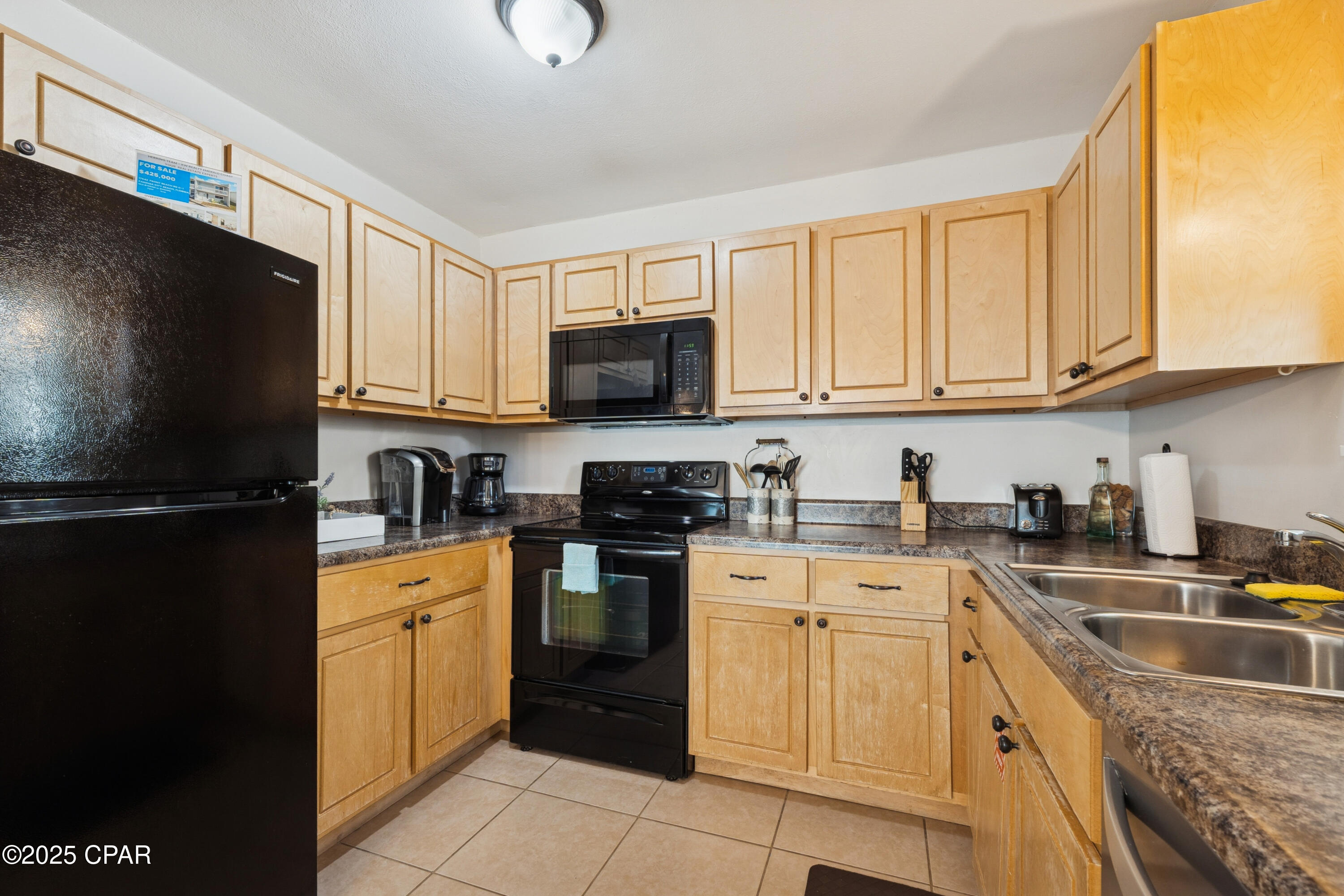 Image 24 For 17642 Front Beach  C1