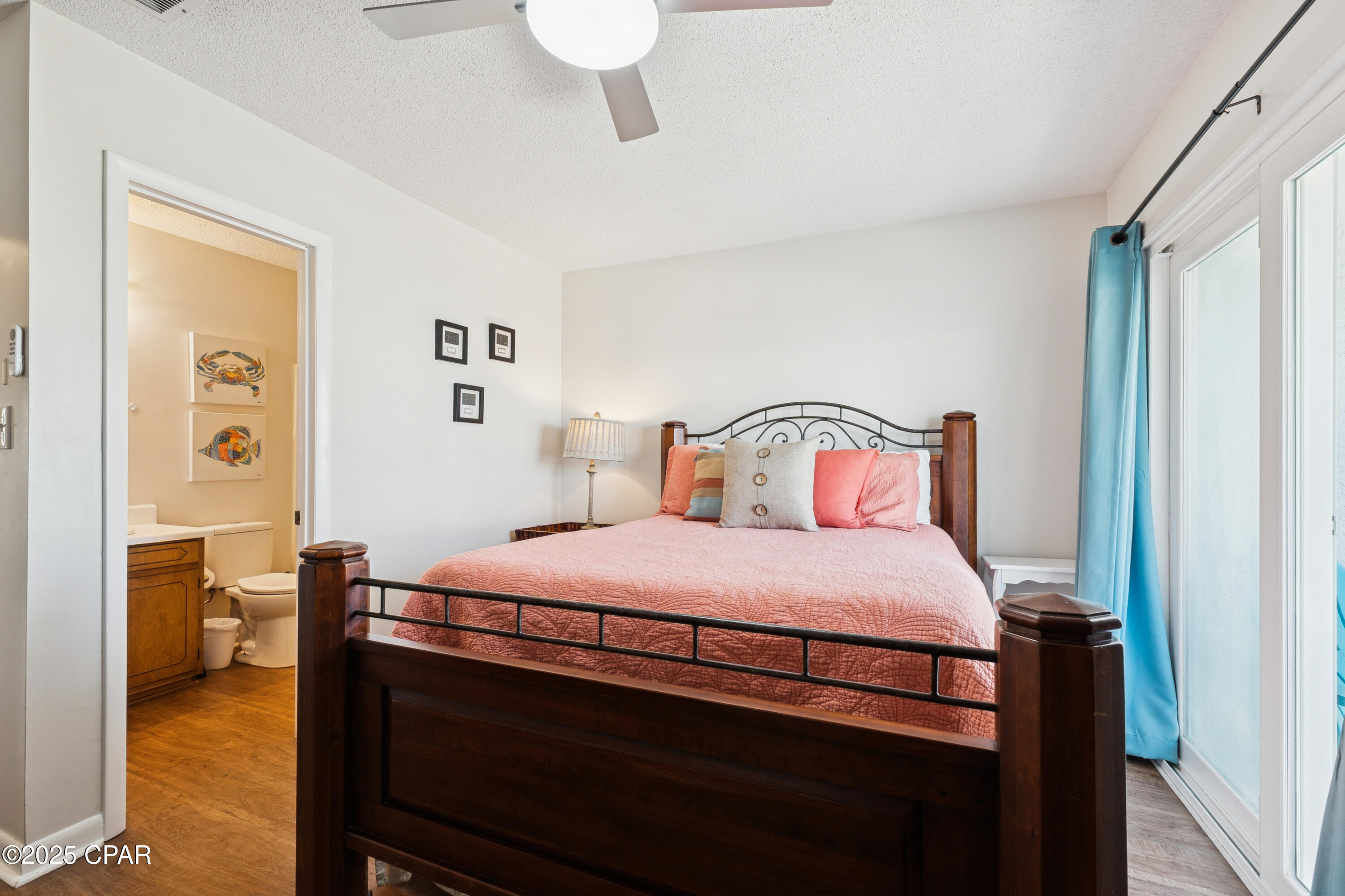 Image 32 For 17642 Front Beach  C1