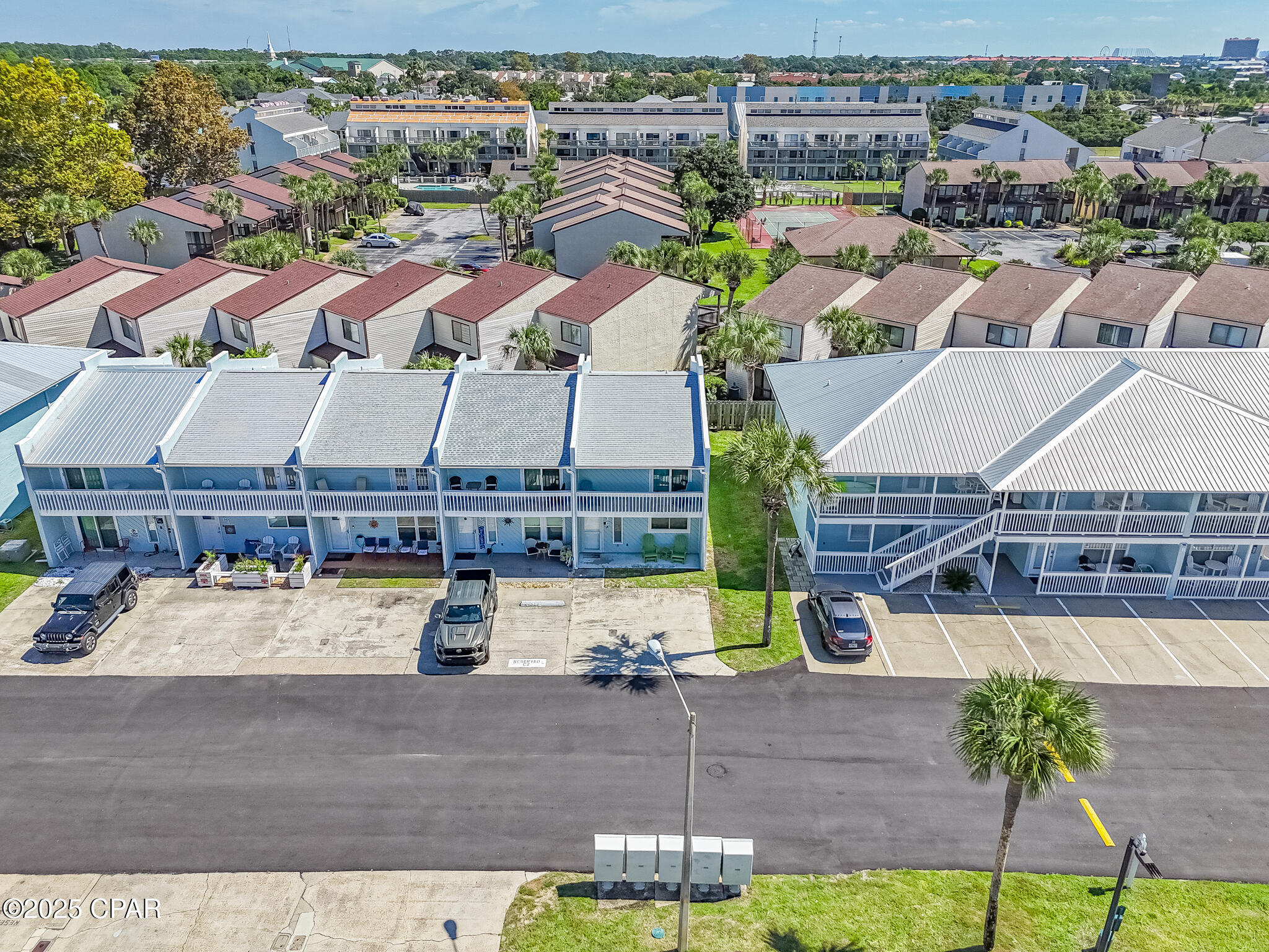 Image 9 For 17642 Front Beach  C1