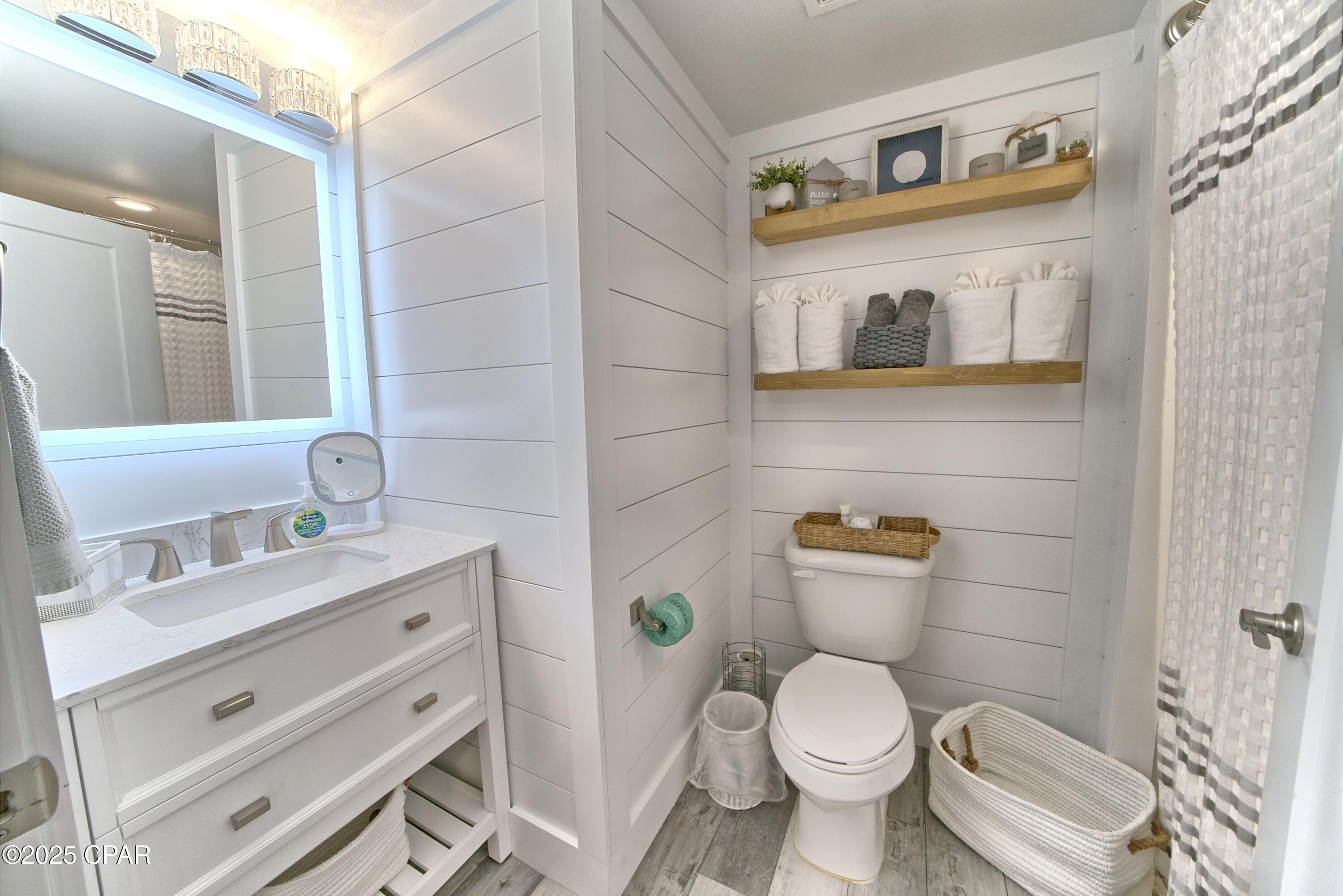 Image 11 For 9900 Thomas Drive 1402